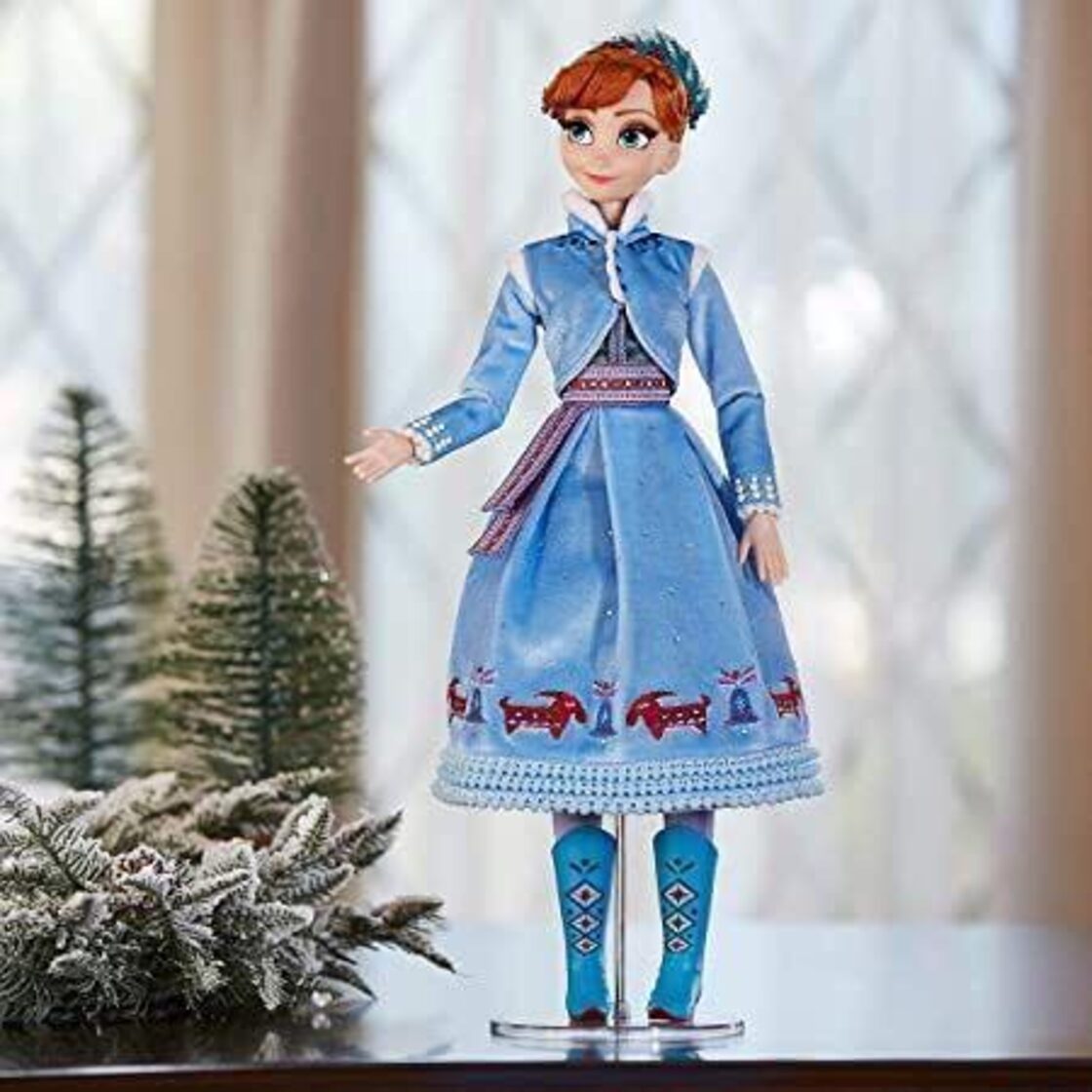 希少 ディズニーストア 世界で限定5000体 アナと雪の女王 アナ人形 