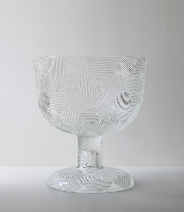 Miranda footed bowl by Heikki Orvola for Nuutajärvi / SF185
