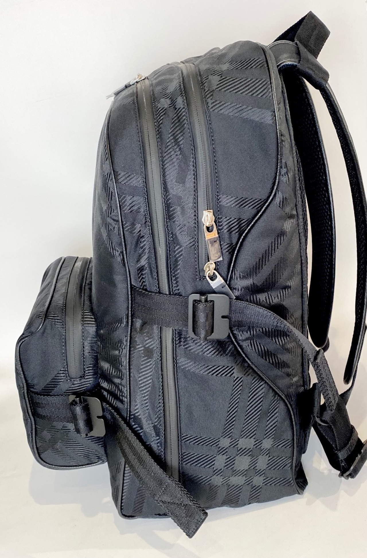 バーバリー  リュック メンズ 8080840