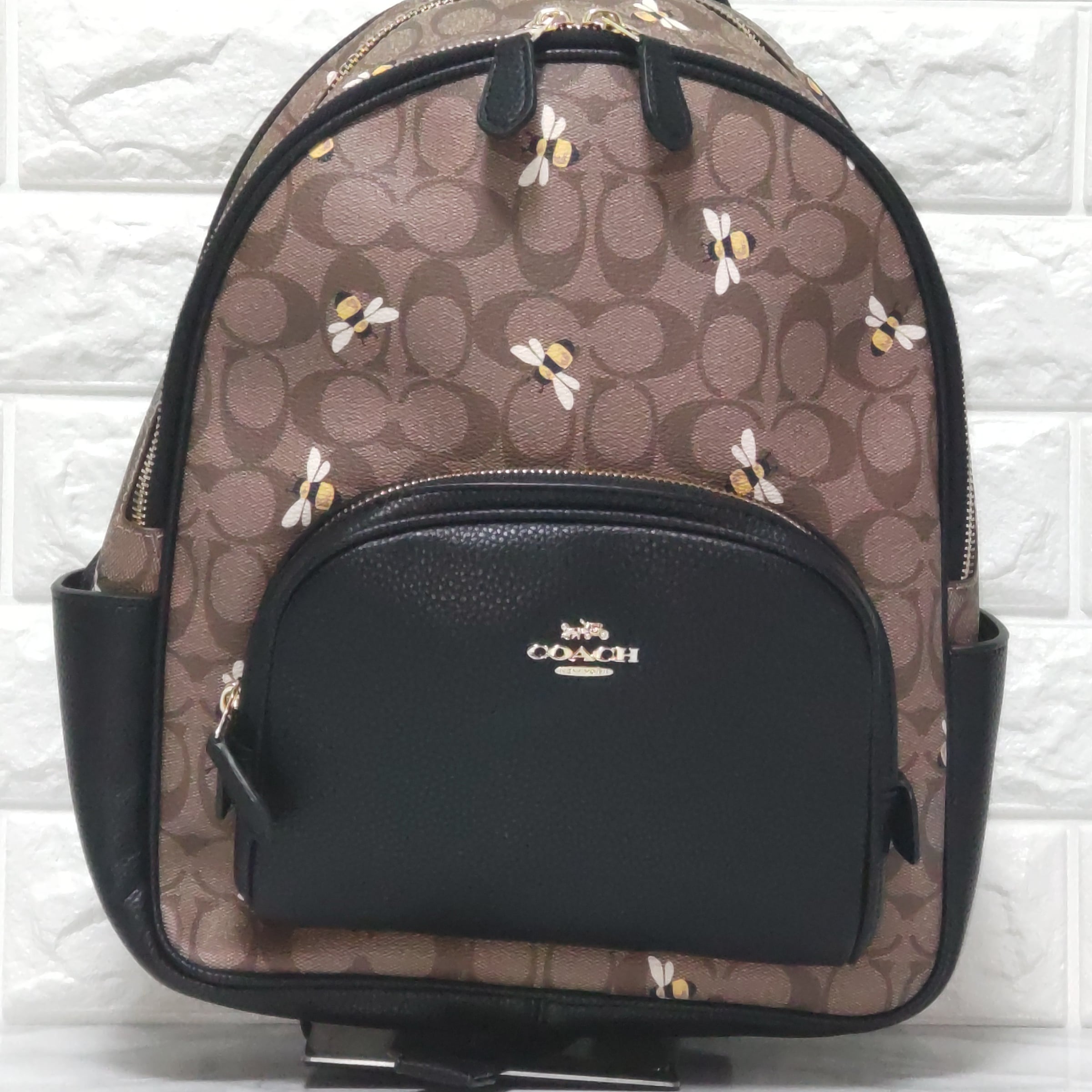 COACH コーチ リュック バッグパック ハチ 蜂 カーキマルチ 新作  