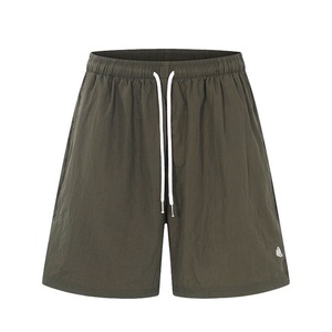 ライトウェイト・アーバン ナイロンショーツ Y9261