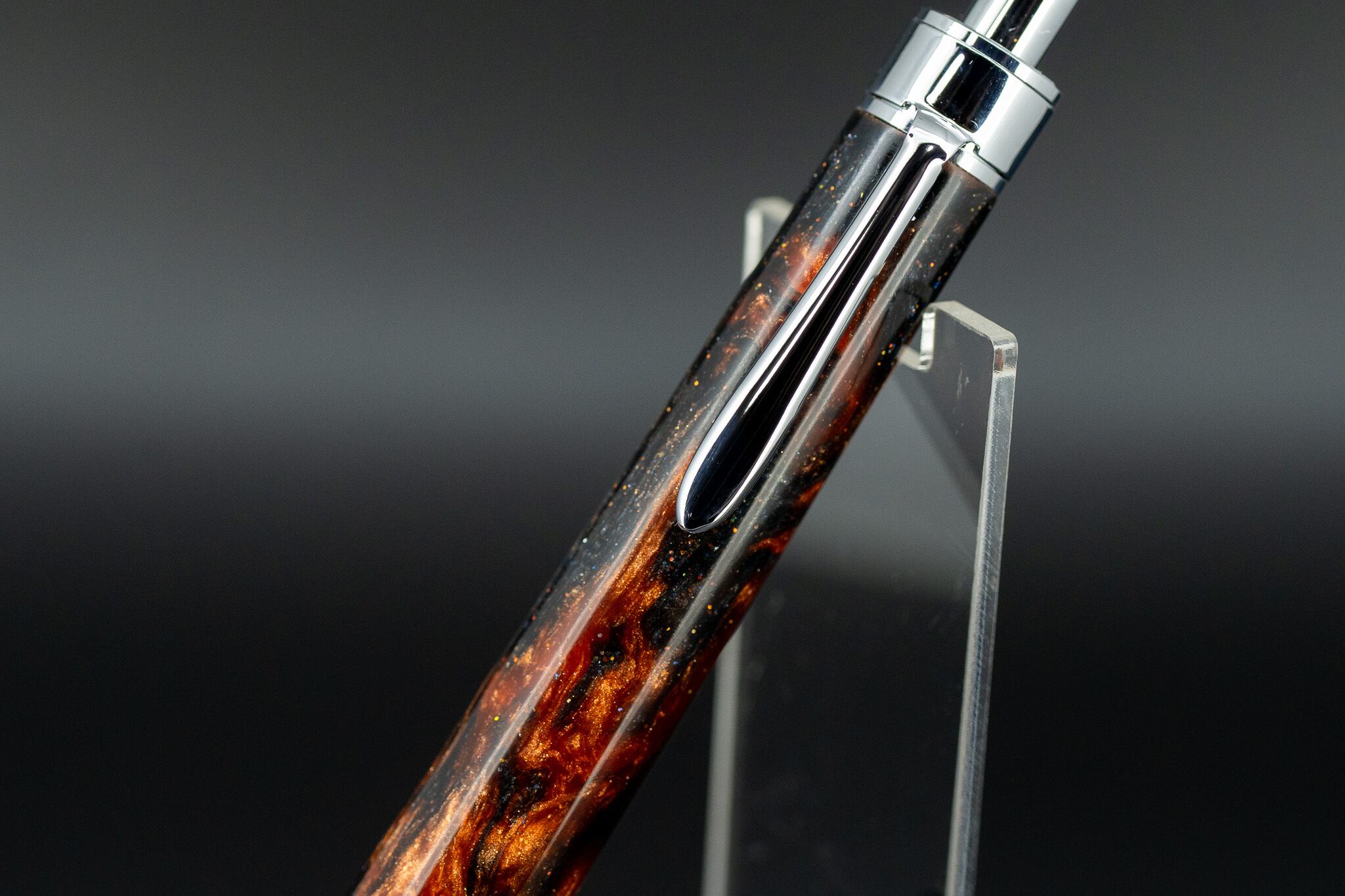 【創造性と透明美】 レジン silver BP