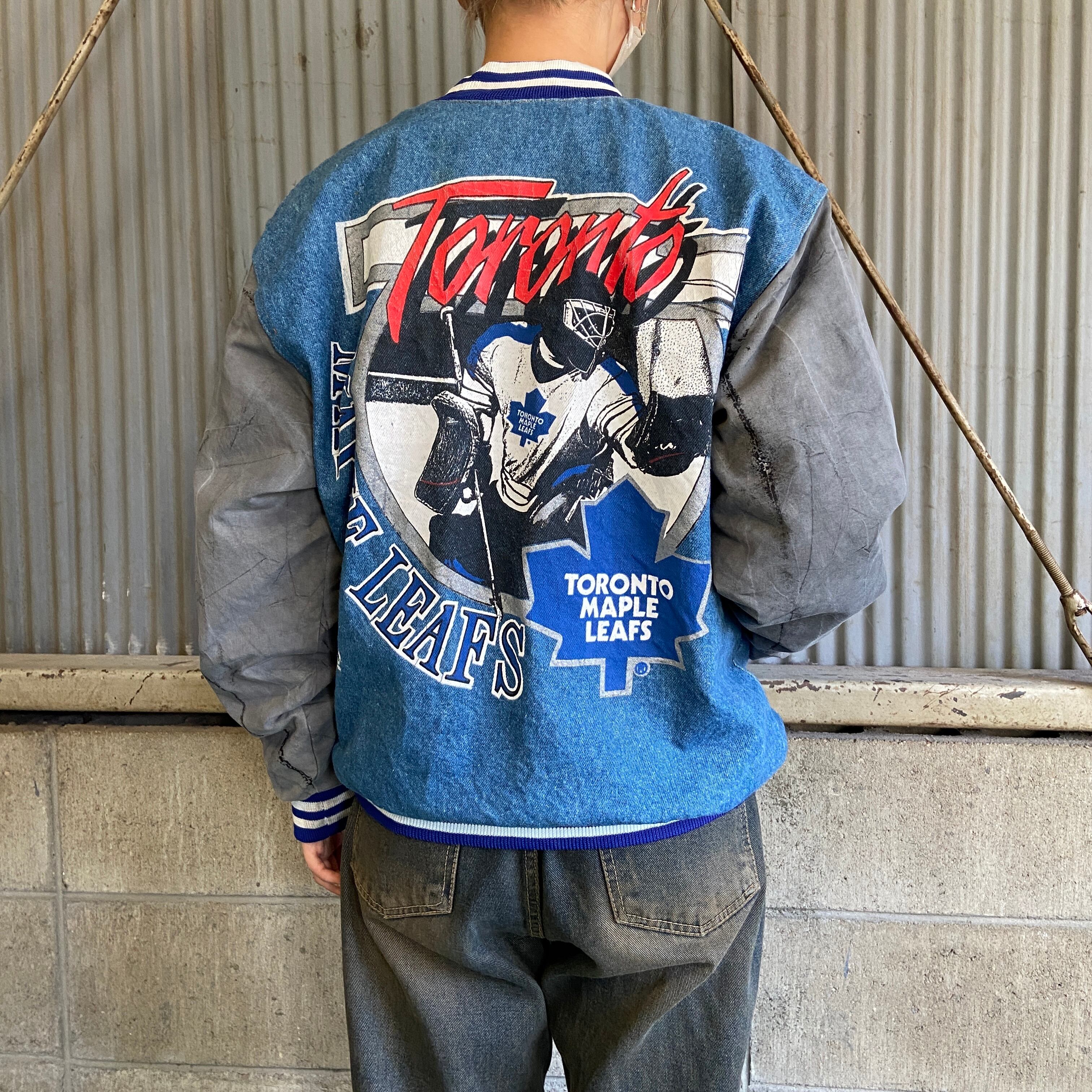 カナダ製 90年代 NHLチーム MAPLE LEAFS バックプリント デニムスタジャン レディースL 古着 90s ヴィンテージ  ビンテージ【デニムジャケット】【3anniv】 | cave 古着屋【公式】古着通販サイト powered by BASE