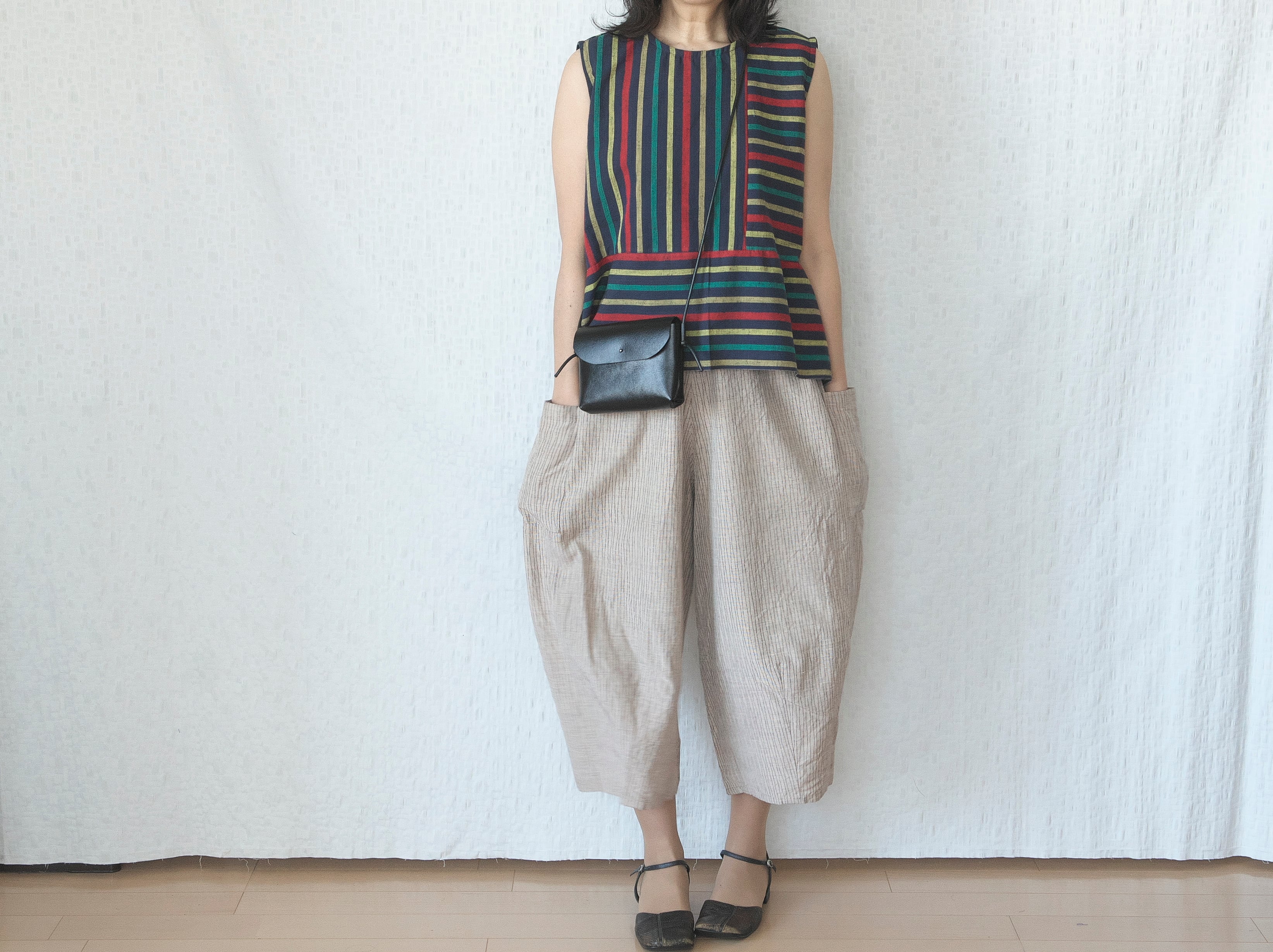 0753 ノースリーブペプラムプルオーバー