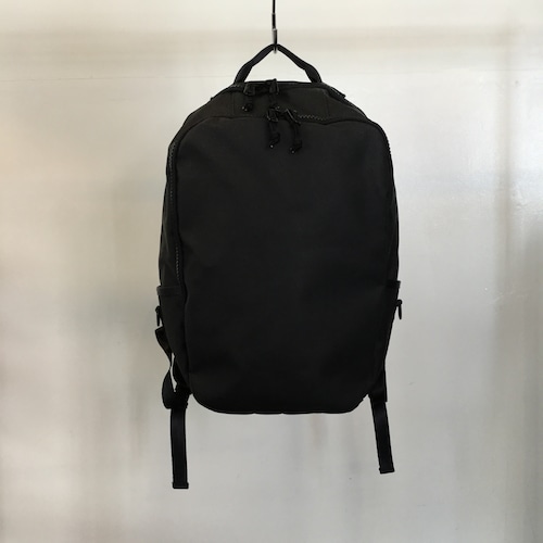 DEFY BAGS / Backtown Pack