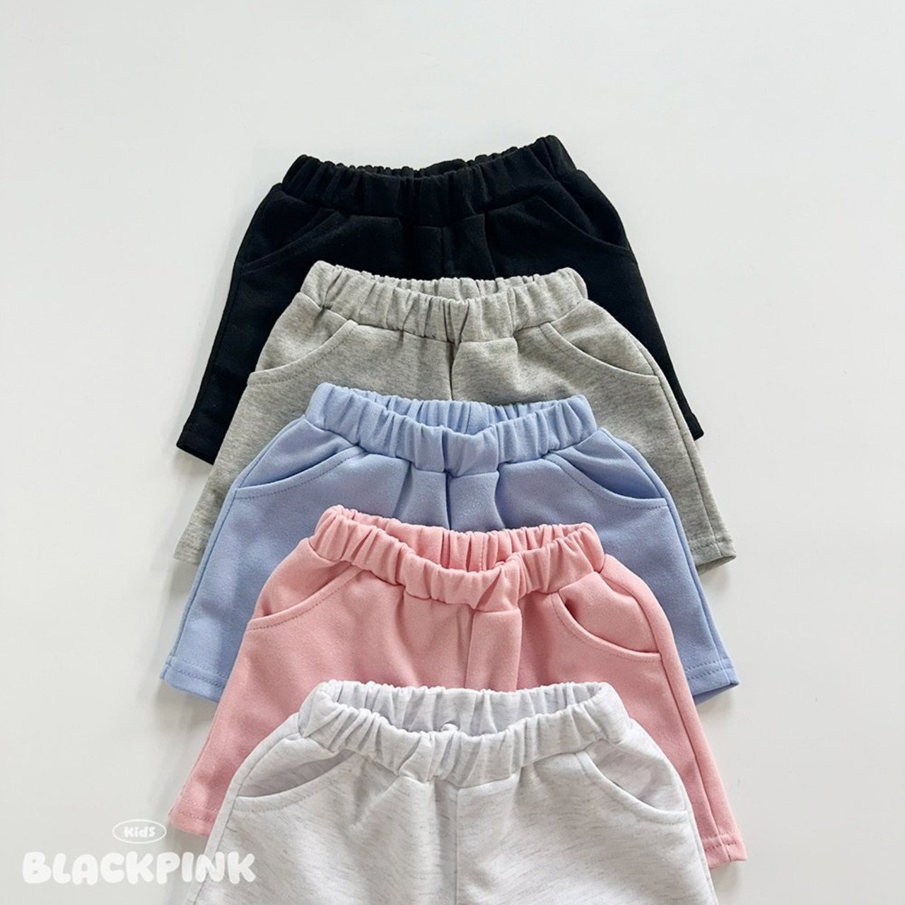 [BLACKPINK] Daily Basic Shorts (2XL) / [블랙핑크] 데일리기본반바지 (2XL)