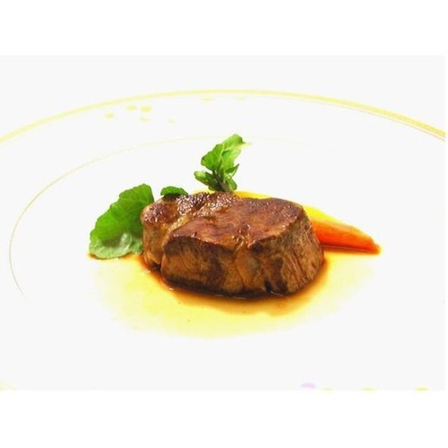コートレットに牛肉 仔牛肉 仔牛のフィレ肉 「テンダーロイン 」正肉　700-900ｇ（冷凍）