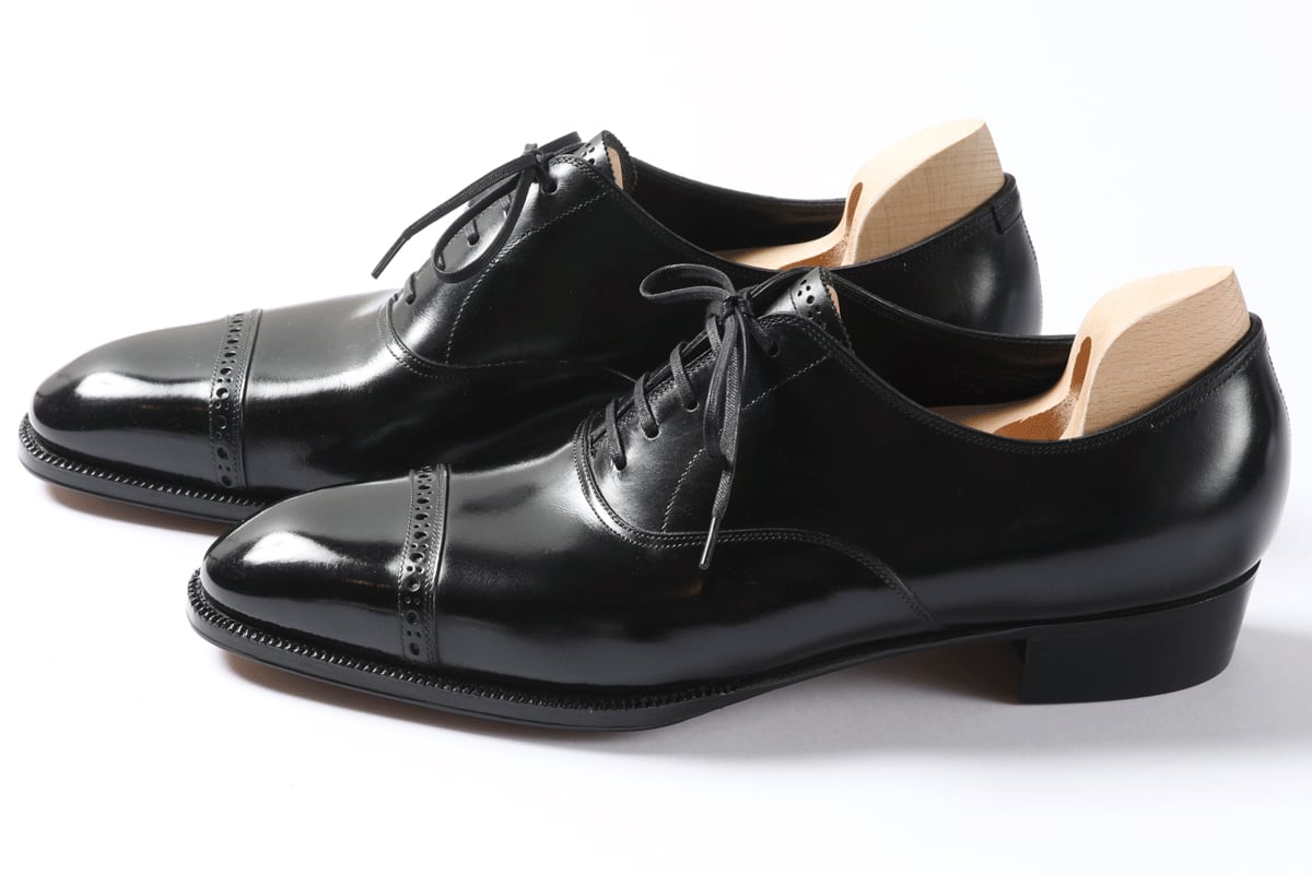 BUTTERO ブラックスエード EUR41 パンチドキャップトゥ BUTTERO ブラックスエード EUR41 パンチドキャップトゥ