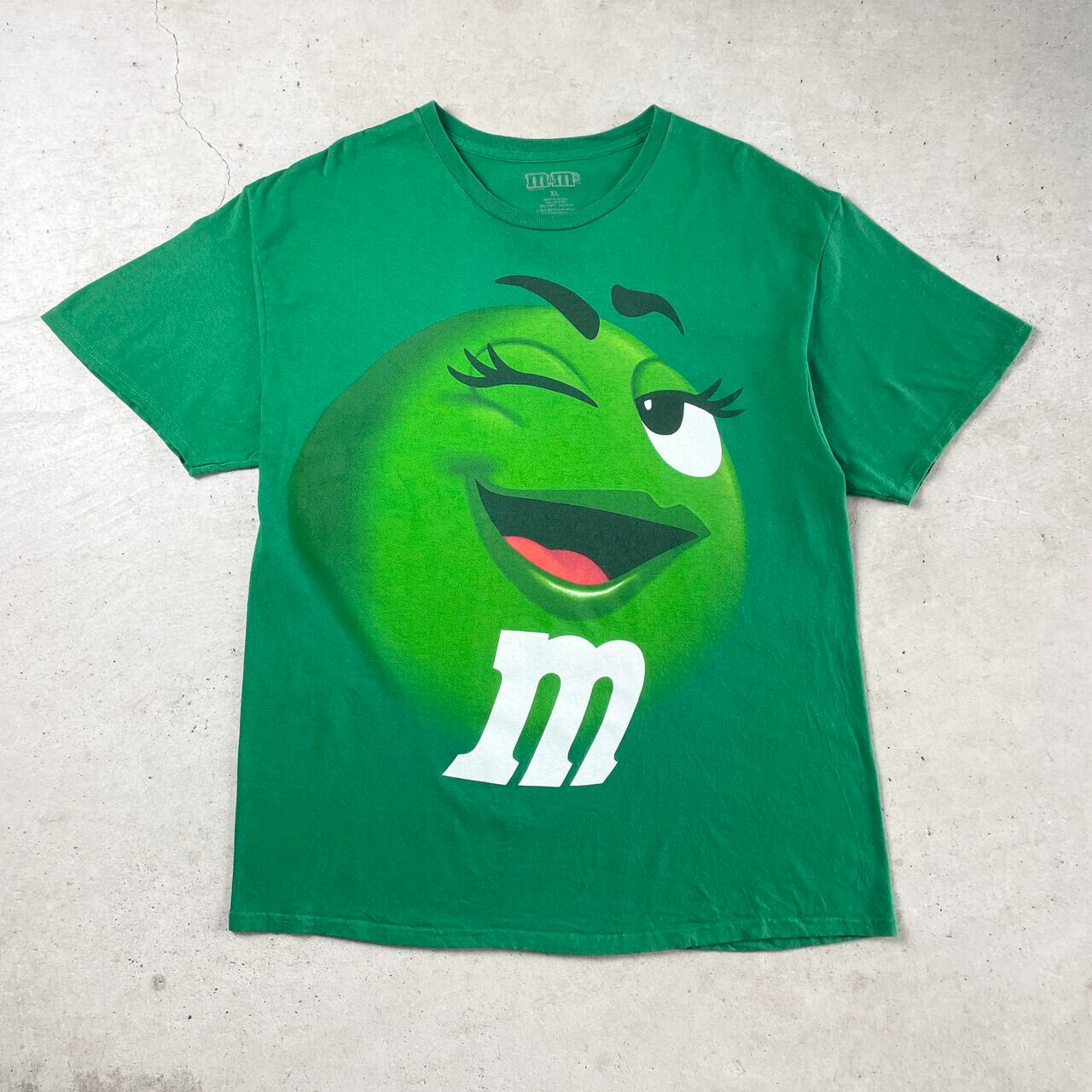 m&m