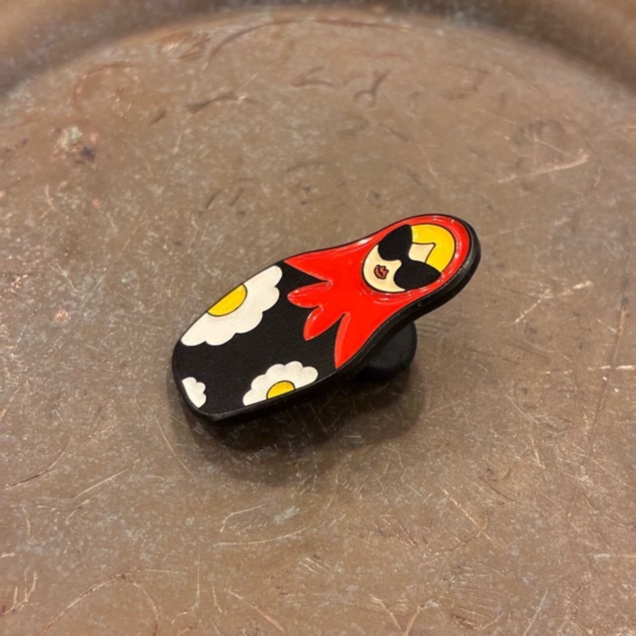 TOPANGA Jewelry Pin Brooch Matryoshka sunglasses　ピンブローチ　サングラスマトリョーシカ　帽子　ジャケット　バッグ　ギフト　プレゼント