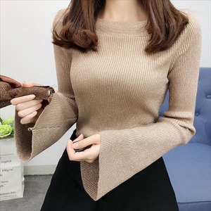 【送料無料】 トップス 4色 セーター 袖あり 長袖 フレア袖 フレアスリーブ 萌え袖 ラウンドネック プルオーバー ニット かわいい 大人可愛い 大人女子 こなれ感 シンプル カジュアル 大人 上品 おしゃれ お洒落 ラフ 無地 秋 冬 30代 40代 レディース 女性用 ママ ママ服 デート お出かけ お茶会 女子会 休日 授業参観 着回し プチプライス カラバリ デイリーユース 普段使い 韓国 韓国系 ファッション コーデ スタイル 楽ちん あったか 暖かい 定番アイテム 着痩せ ゆったり ゆる