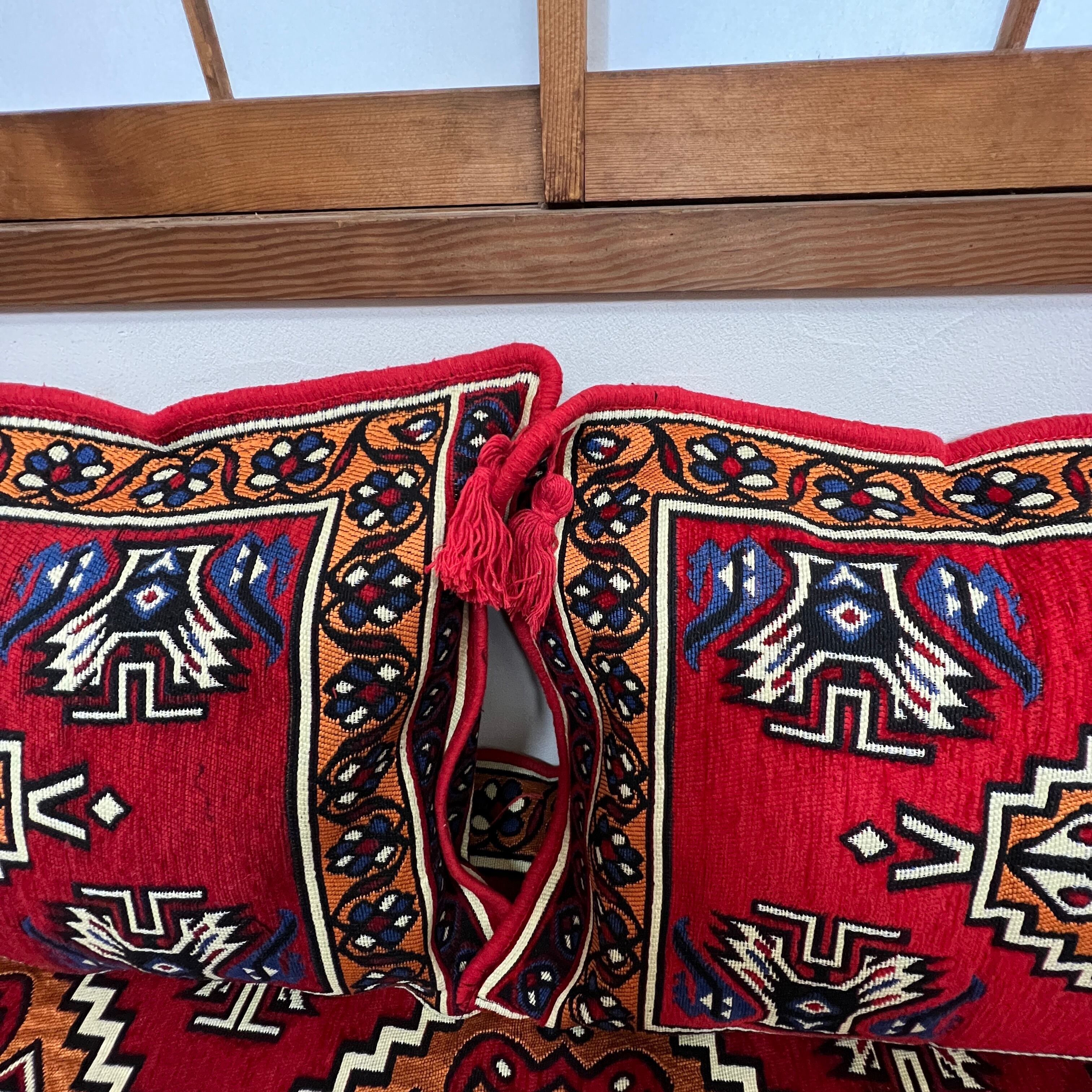 トルコ オリエンタル調フロアーソファ4点セット(カイセリキリム柄)2~3