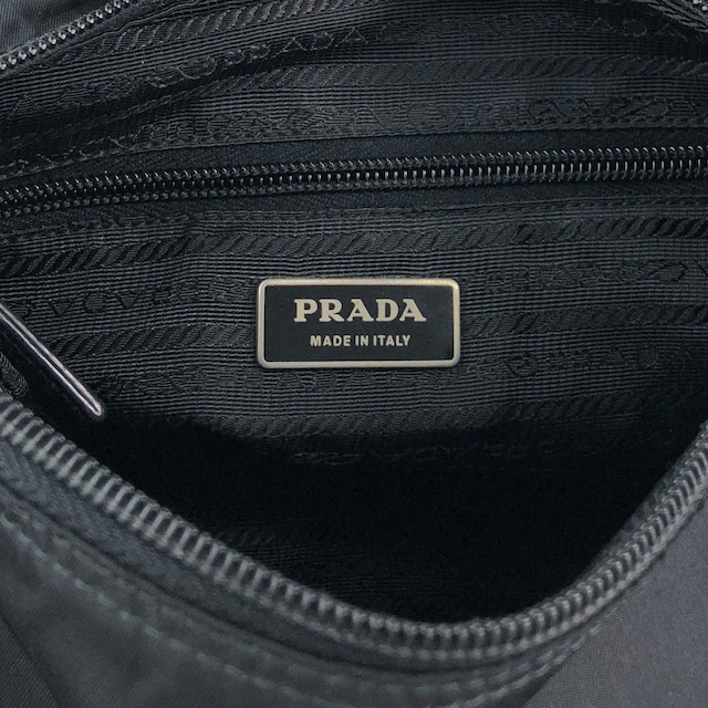 PRADA プラダ ショルダーバッグ ブラック トライアングルロゴ ナイロン メッセンジャーバッグ サイドポケット vintage ヴィンテージ オールド kedmv3