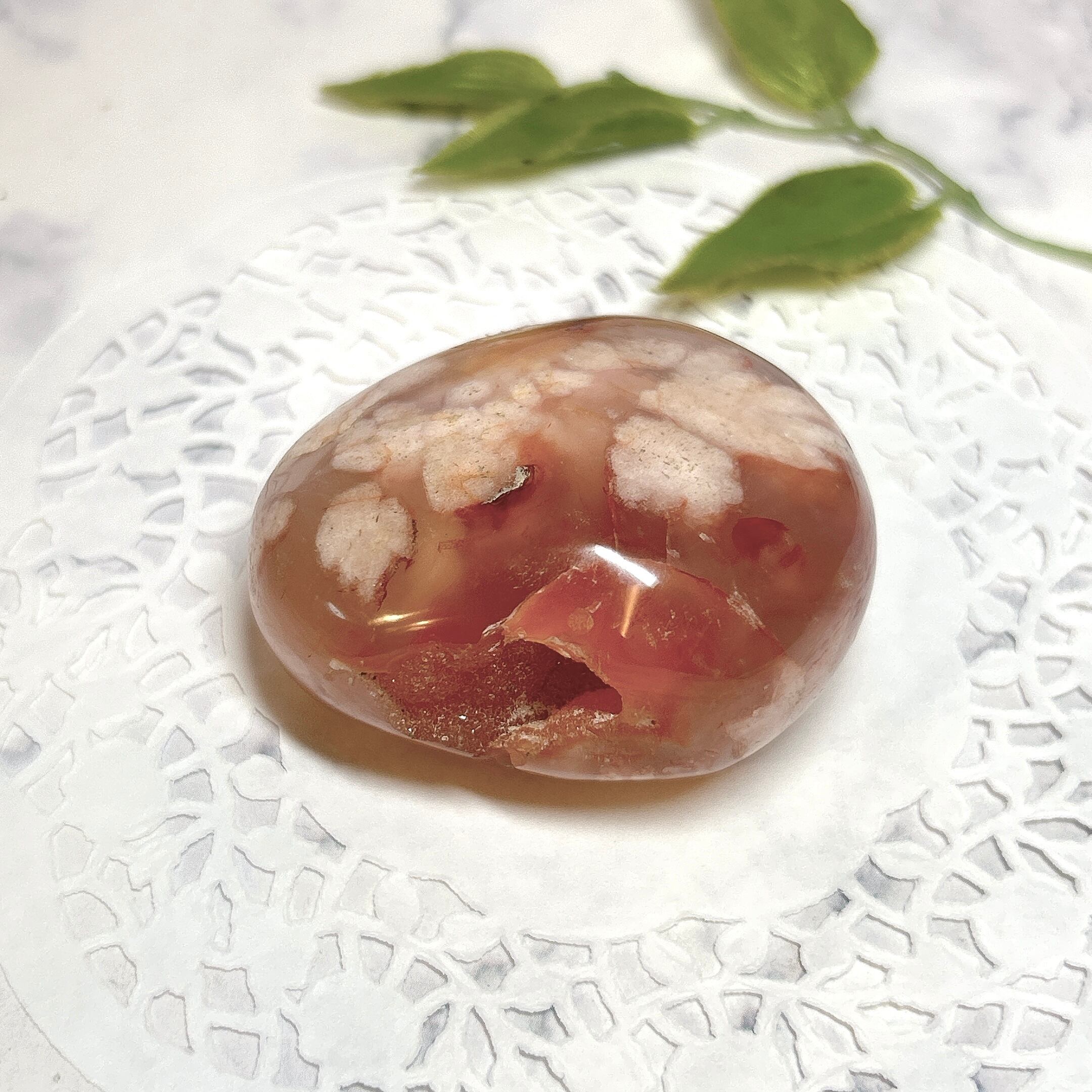 仏様握り石(玉髄) 仏様握り石(玉髄) ◍【アクセサリー】 | クリスタル・ワールド御徒町店