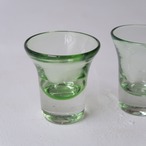 グリーンティーなガラスのおちょこ