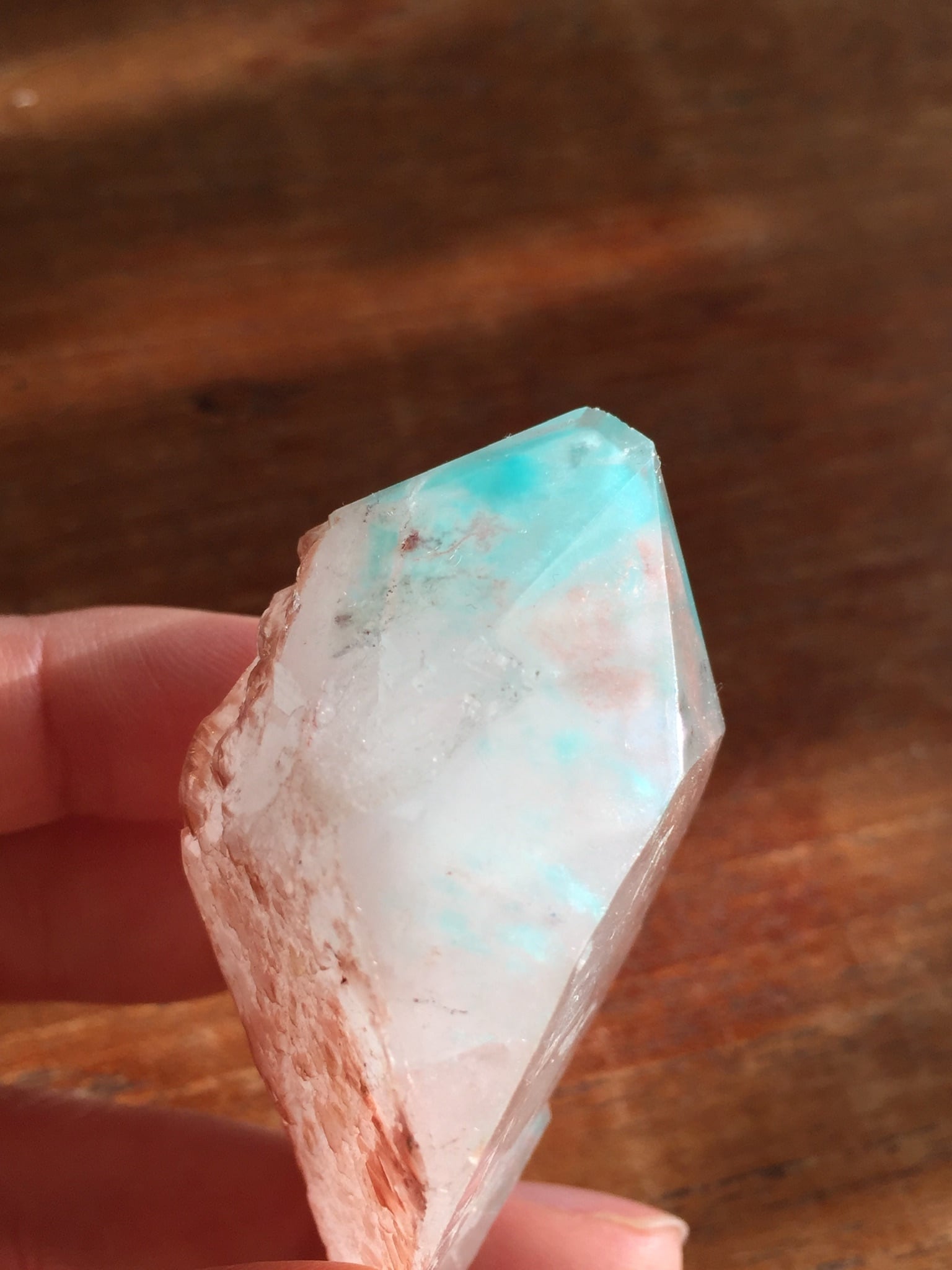 アホアイト イン クォーツ (メッシーナ産) | amenti crystal