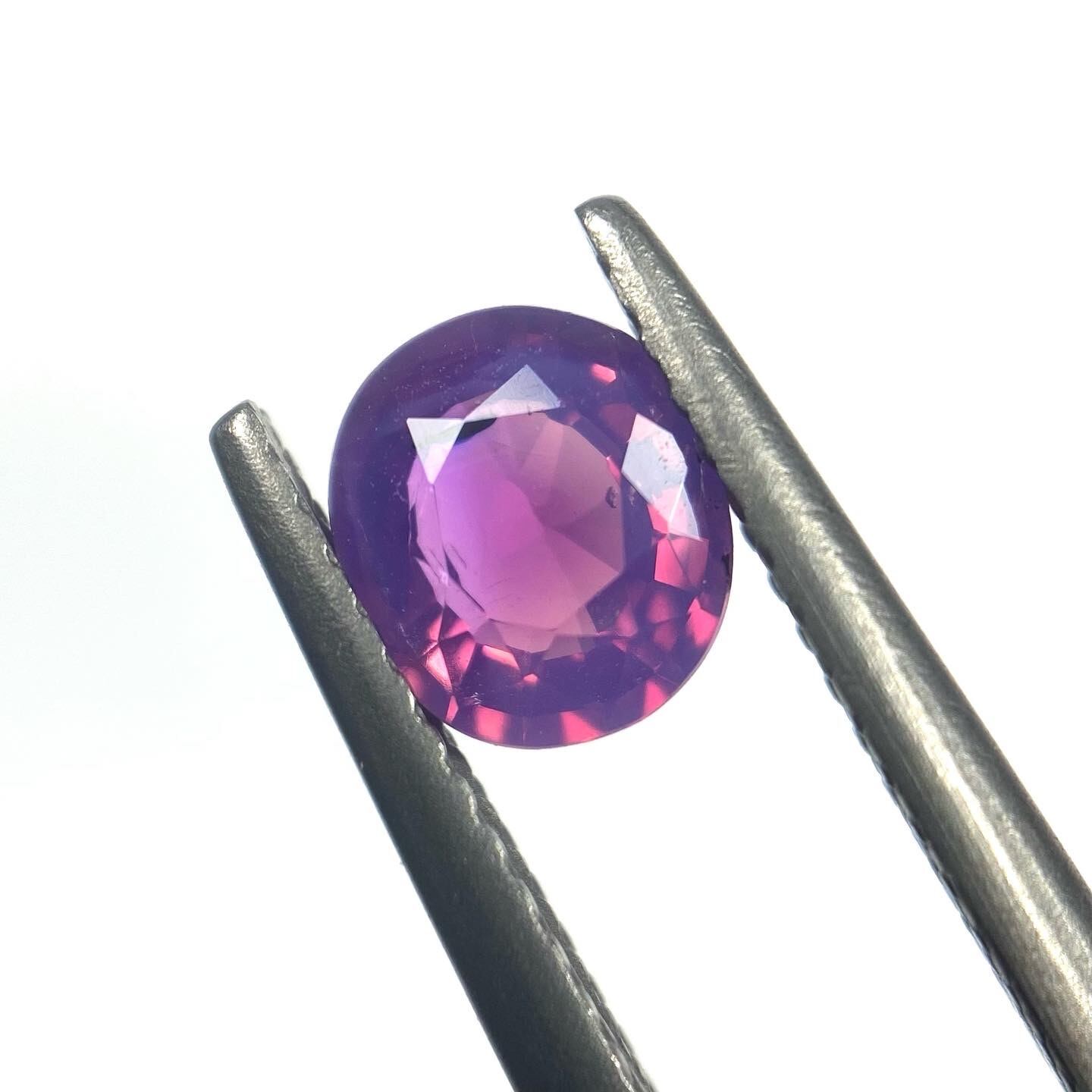 鮮やかなオーロラ　サファイア