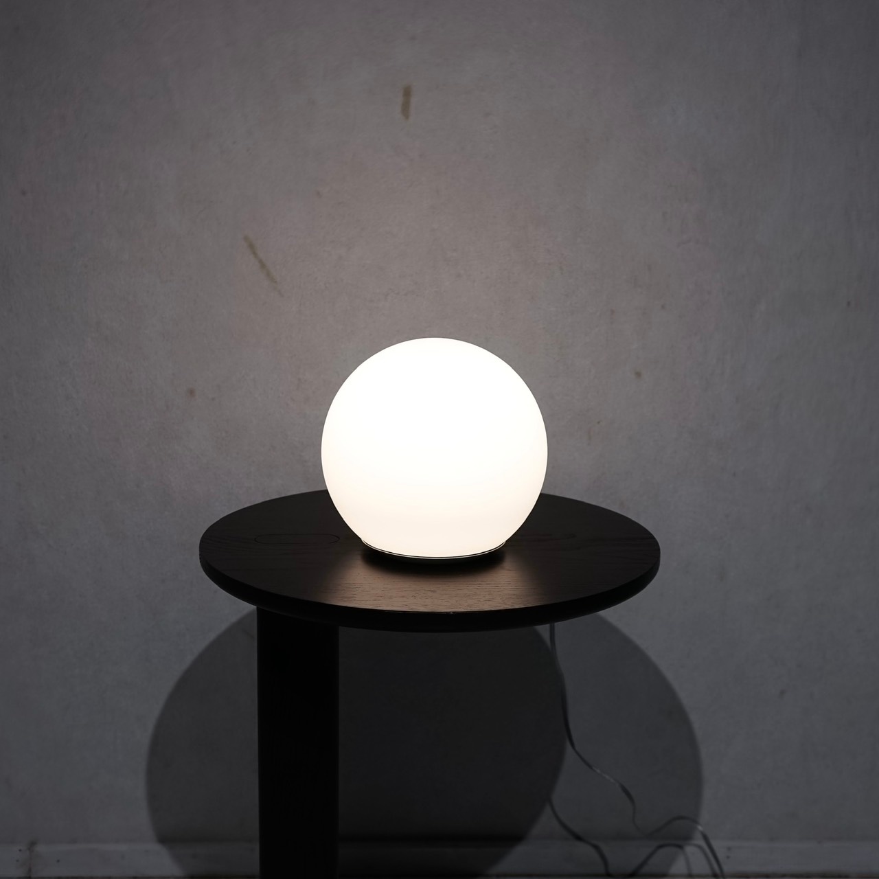 DAIKO 大光電機 ダイコー DST-37293 テーブルランプ スタンドライト デスクライト 卓上照明 間接照明 アクリル ミニマル モダン ホテルライク