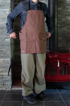 Root apron Short BR / ルートエプロン ショート（ブラウン）