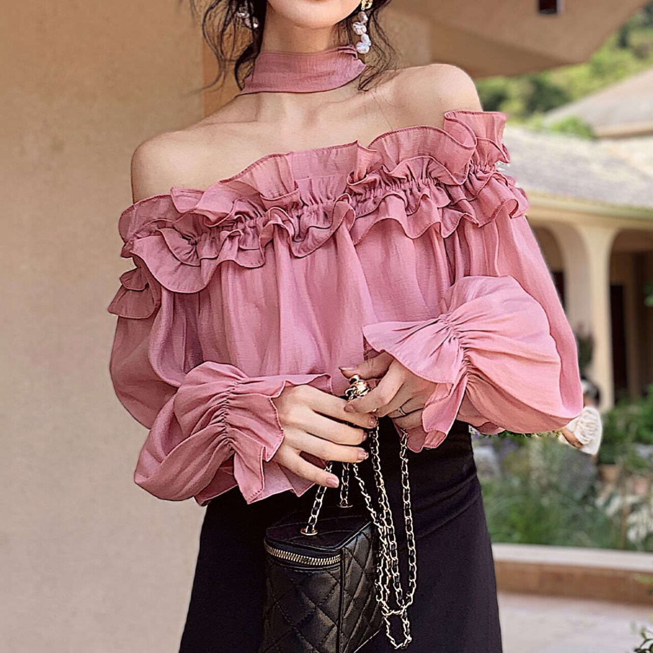 パフスリーブチョーカーネックブラウス A0322