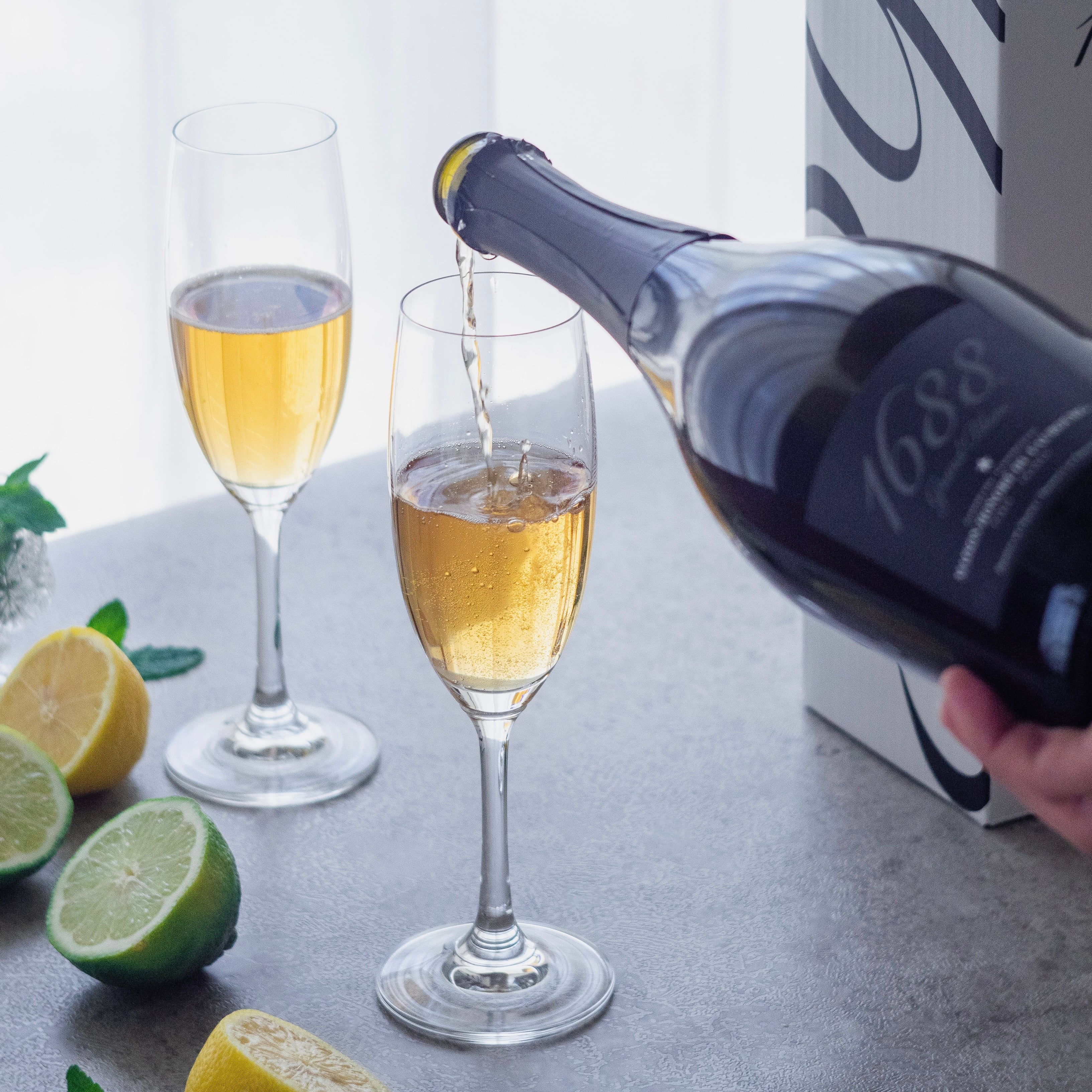 ノンアルコールシャンパン1688 2種8本 ※ baccarat0907 1688 グラン ブラン 高級ノンアルコール スパークリング Grand Blanc