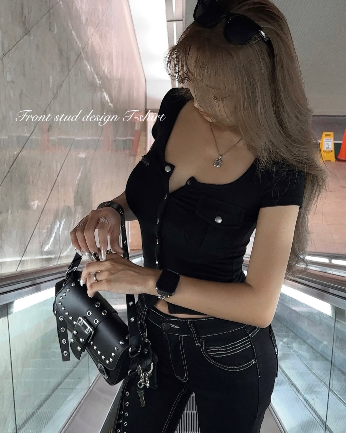 即納】Front stud design T-shirt【4カラー】 | GIENGE［ジーアング］