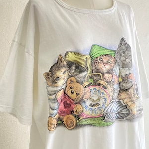 1990s Sleeping Kittens T-Shirt/Cats Double Side Print