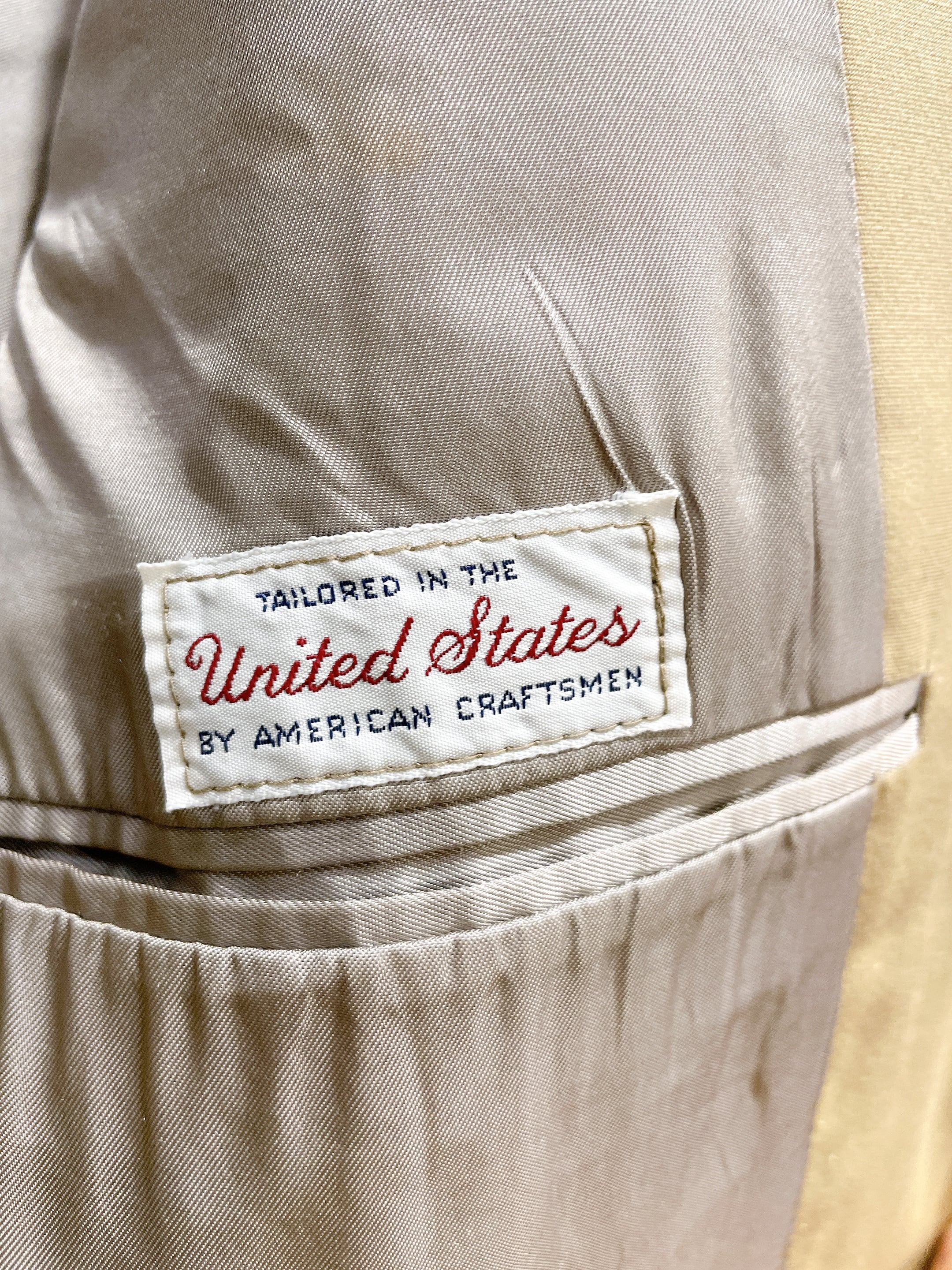 シンプルでおしゃれ CABLE CAR CLOTHIERS WOOLクルーネックセーター