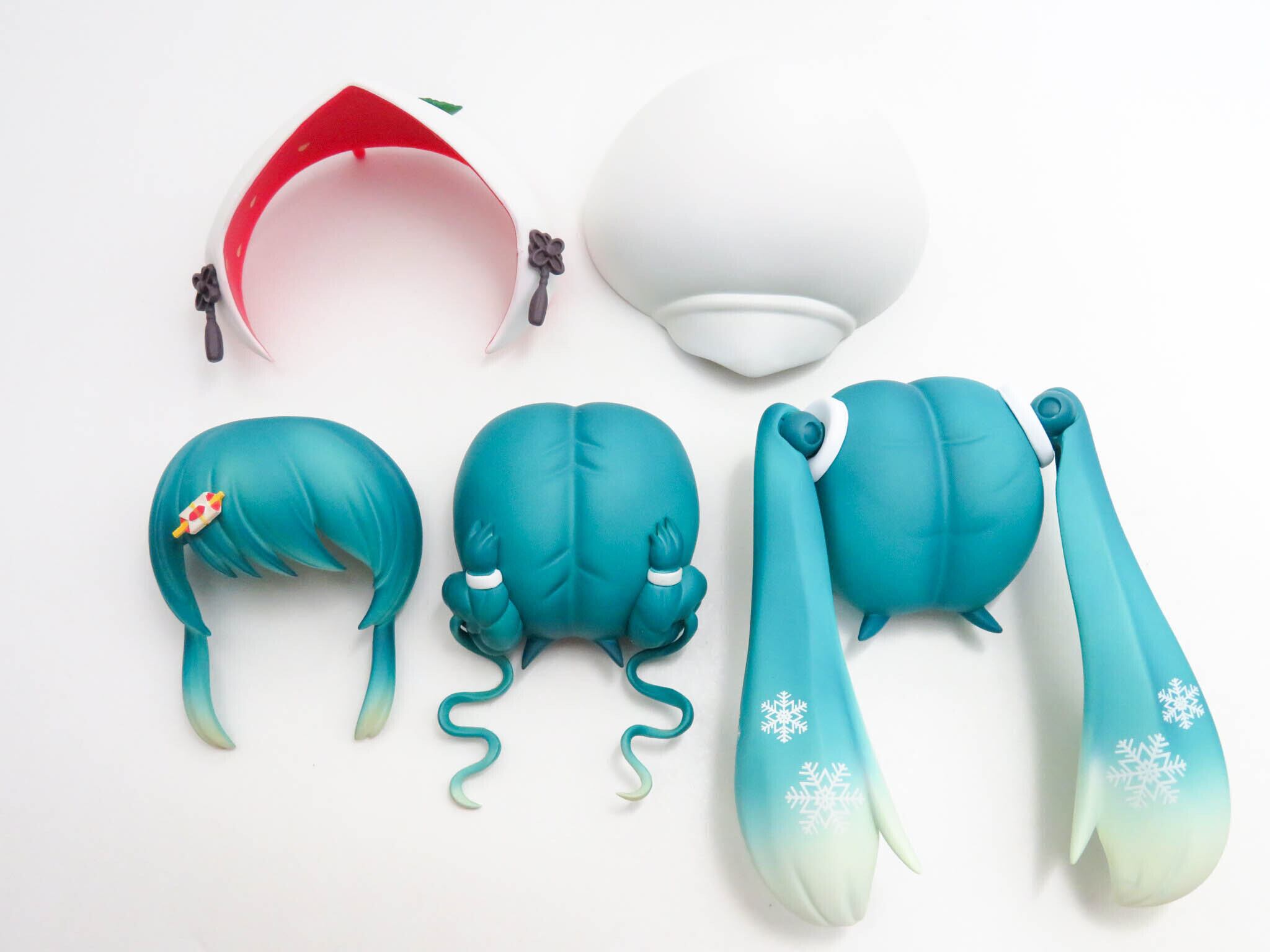 再入荷(A−ランク)【303】 雪ミク いちご白無垢Ver. 髪パーツ 帽子付き ロング、ツインテール ねんどろいど