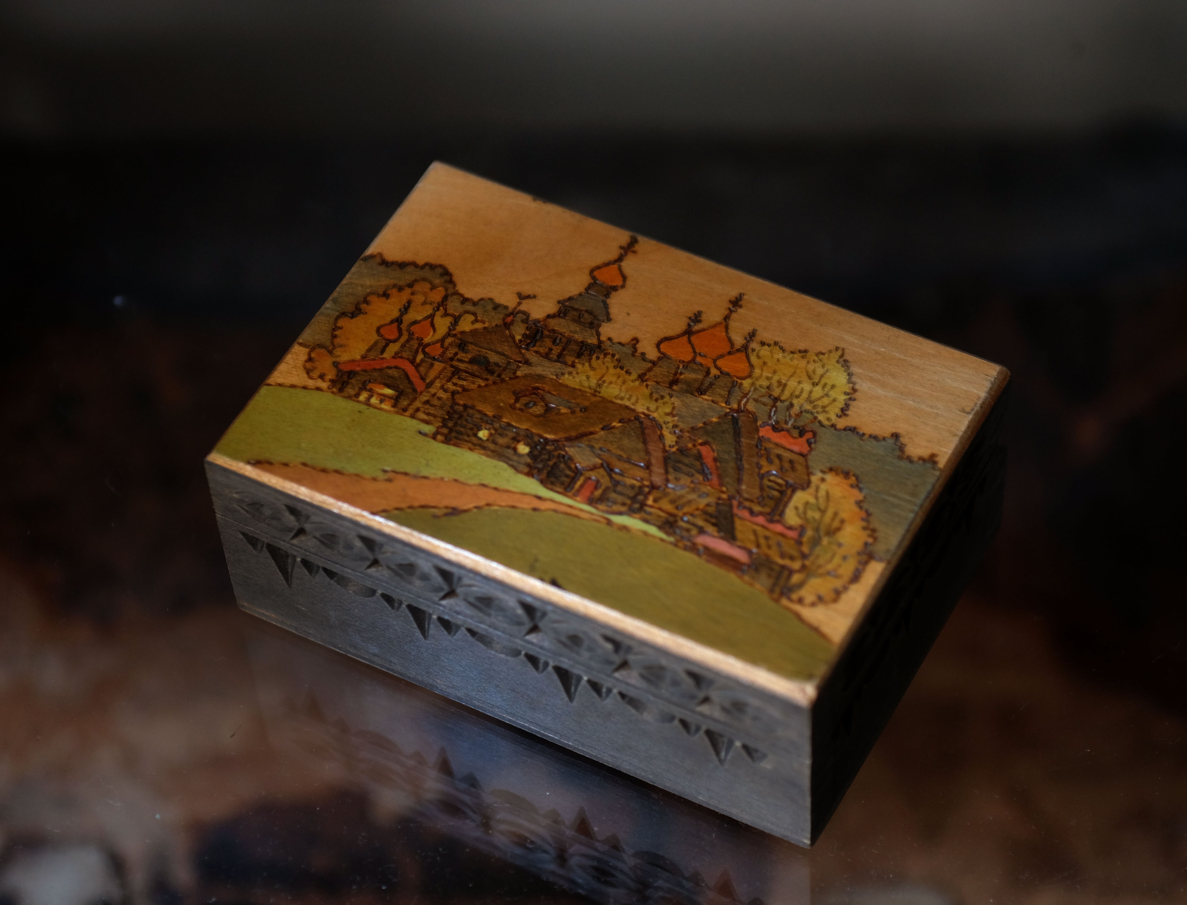 はいいろオオカミ＋花屋西別府商店