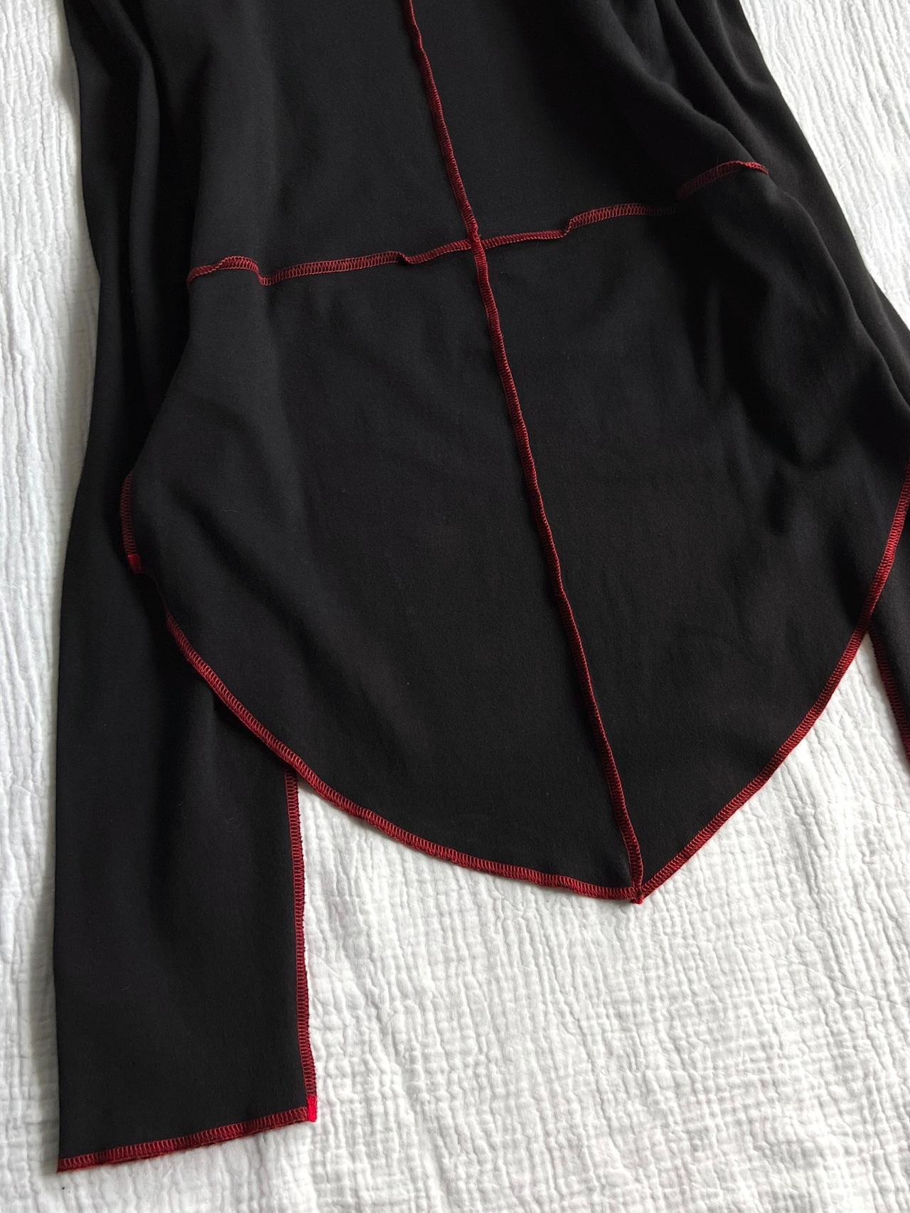 "SATIRIC." Deformation Skull Tops