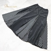 フラメンコ 衣装 MINERVA ファルダ スカート ペチコート レッスンウェア ブラック系 ホワイト系 黒 白 水玉 ドット ダンス パーティ レッスン 練習 レディース 軽い 薄い ひらひら ステージ 発表会 かわいい 軽量 薄手