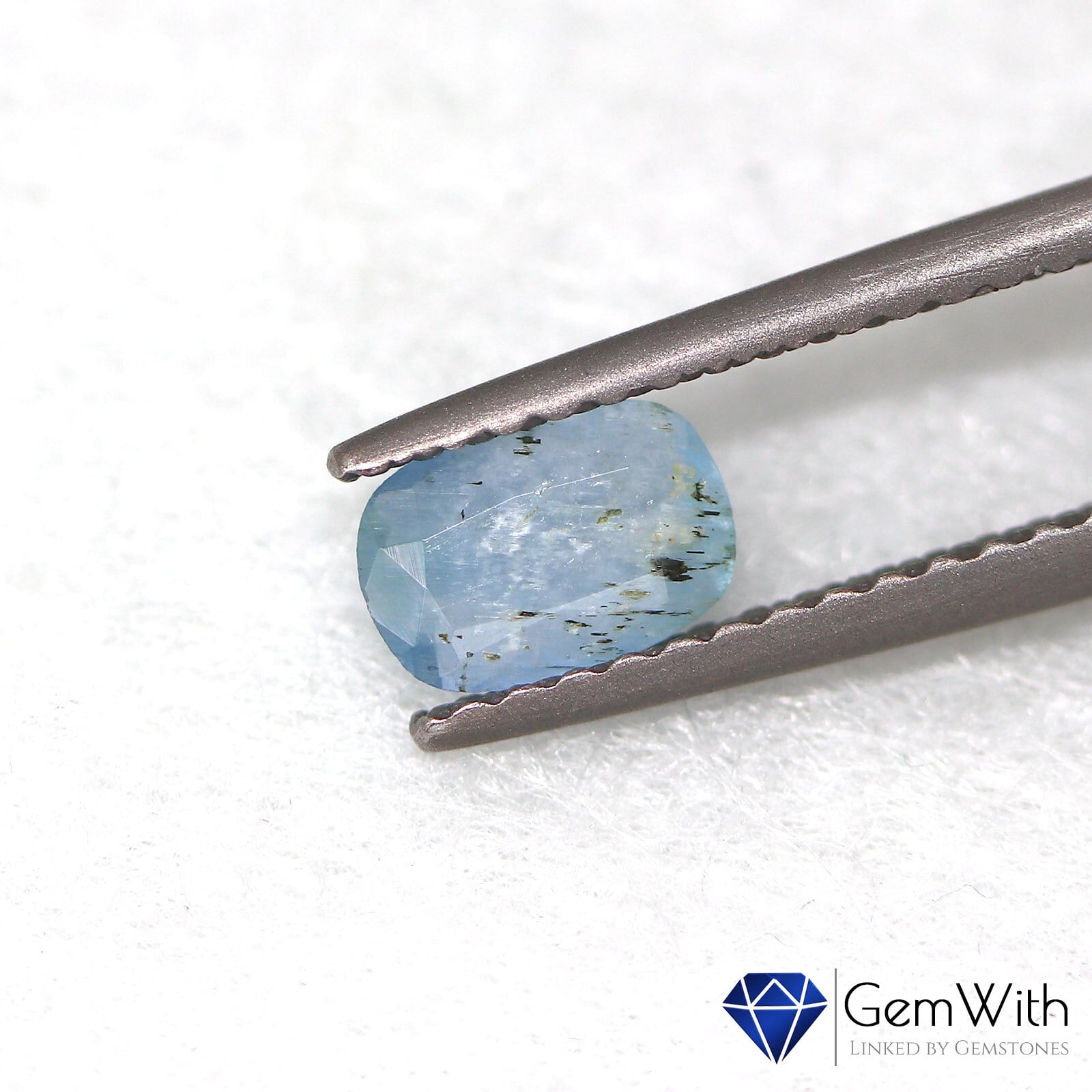 アルカリベリル0.29CT | GemWith