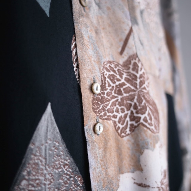 dark art graphic loose shirt