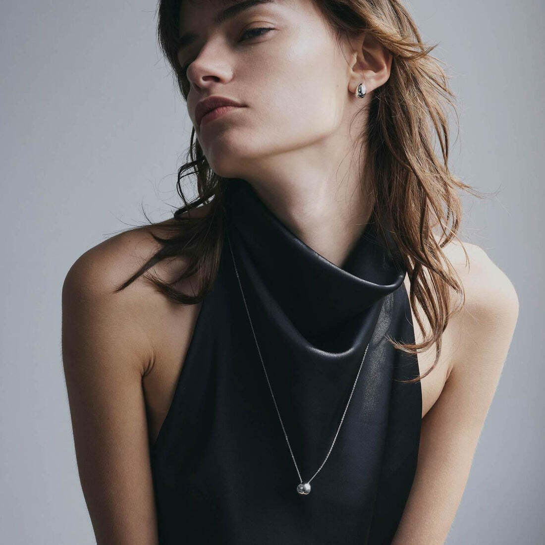 pebblenecklace