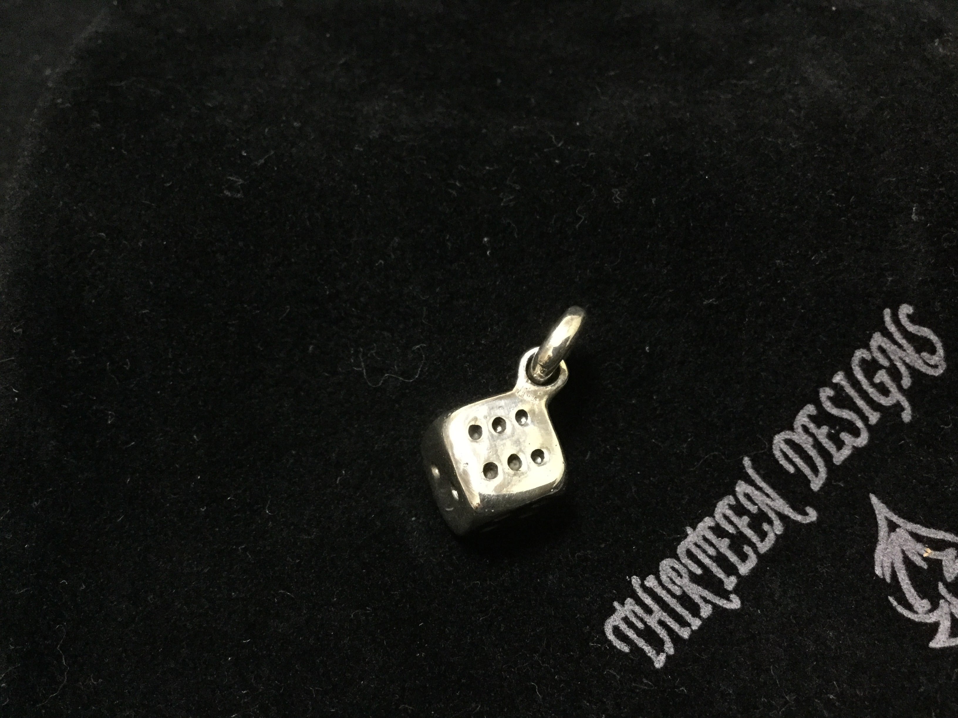 THIRTEEN DESIGNS サーティーンデザインズ KP-27 DICE SKULL PENDANT