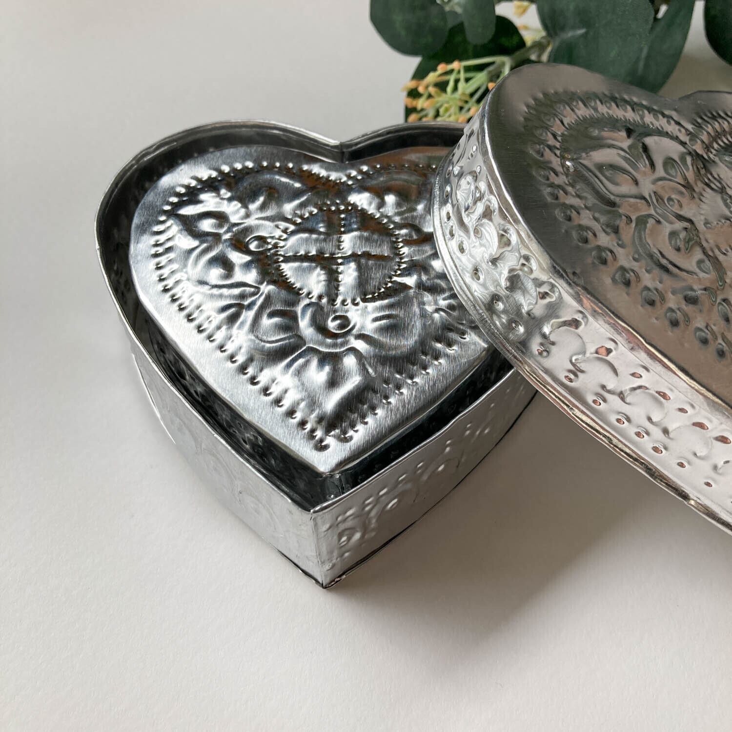 再入荷〉ハート型アルミケースM（100mm/シルバー） | Dua-アクセサリー