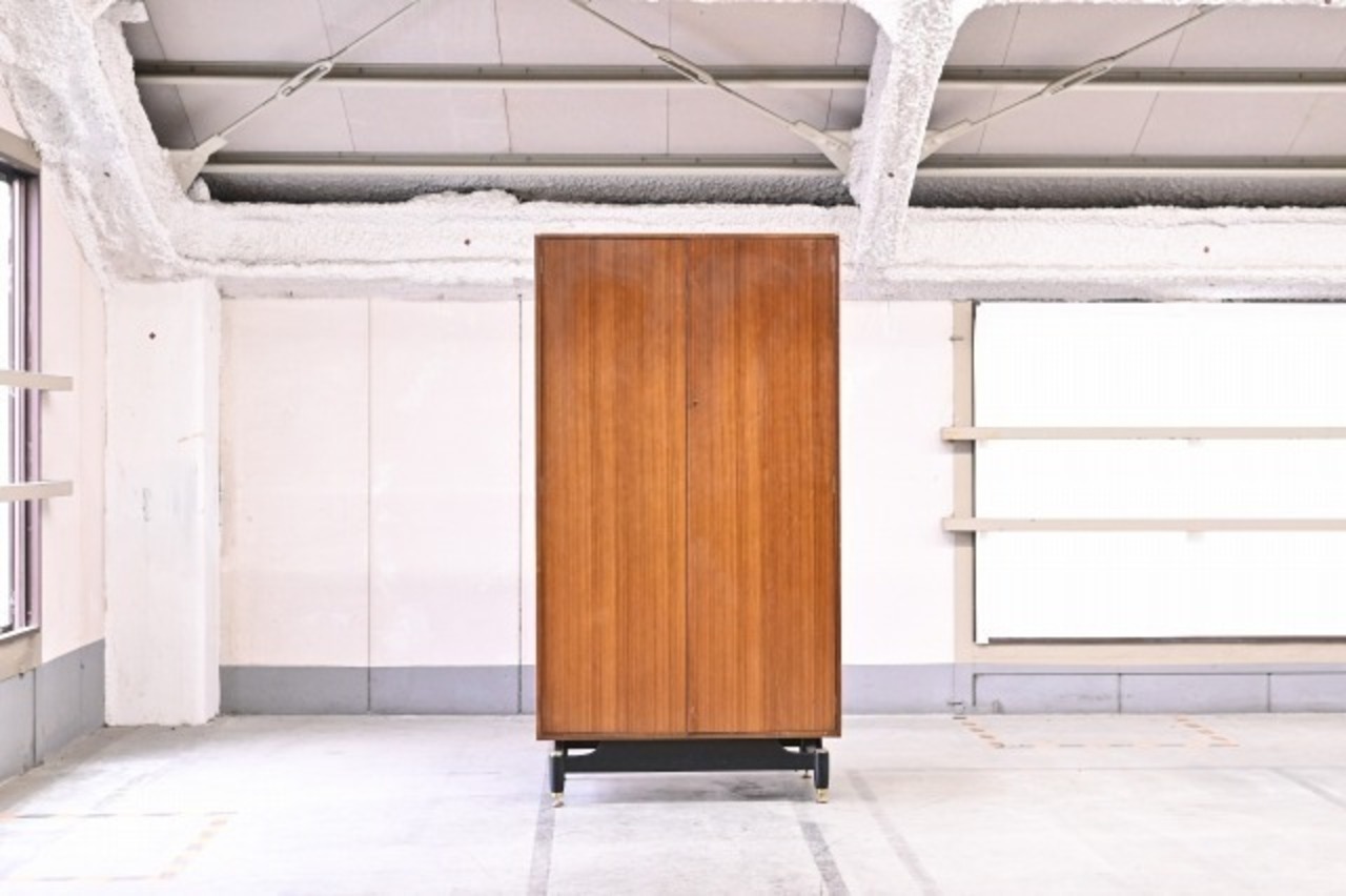 G-PLAN「BLACK&BRASS」トーラ材 ワードローブ キャビネット 収納 洋服掛け クローゼット イギリス ミッドセンチュリー ジープラン【中古家具/中古インテリア/USED家具ユーズド家具/リサイクル】