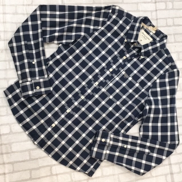 Abercrombie&Fitch　MENS　シャツ　Ｍサイズ