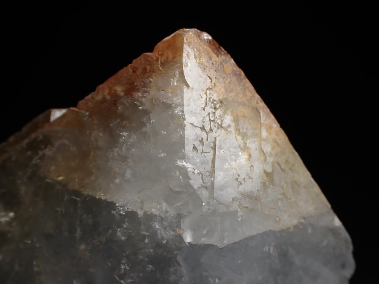 ユタ州産 セレスタイト/Celestite 原石 A-CLT068 | 鉱物・天然石のお店