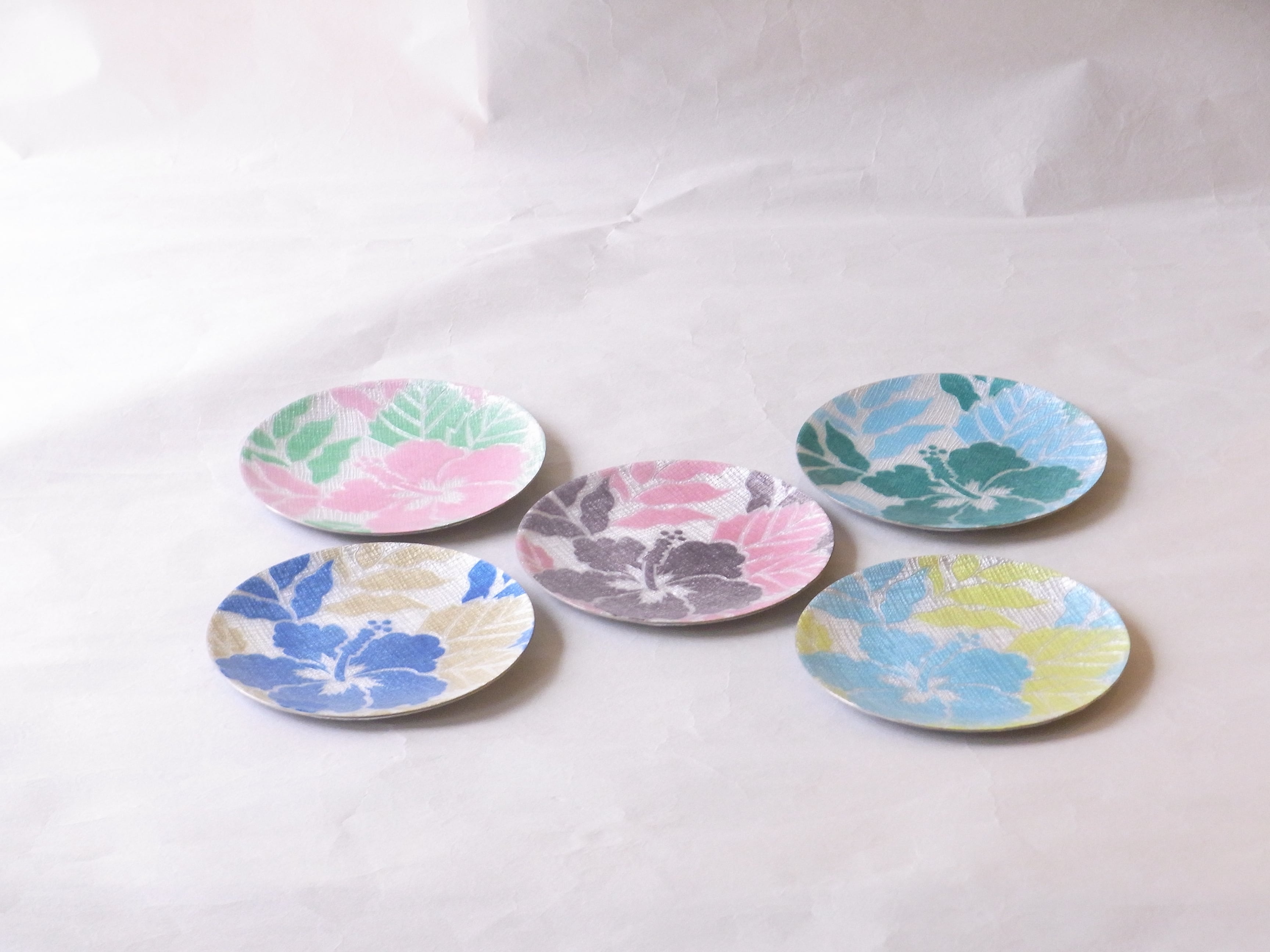 七宝焼 絵変わり 手作りプレート 5枚組 ハイビスカス | 小林漆陶
