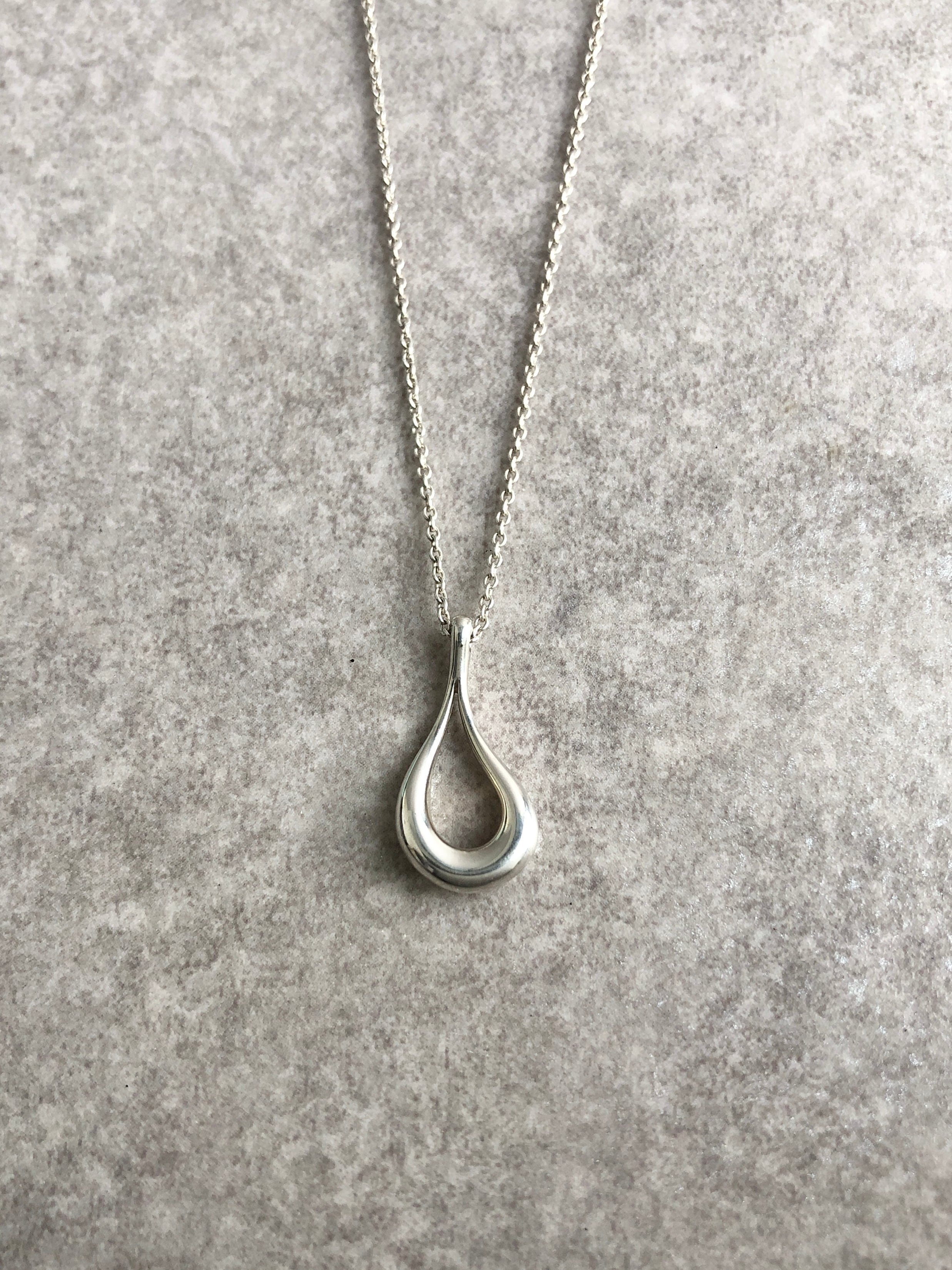 Tiffany & Co. ティファニー ネックレス シルバー オープン Tiffany & Co. ティファニー ネックレス シルバー オープン
