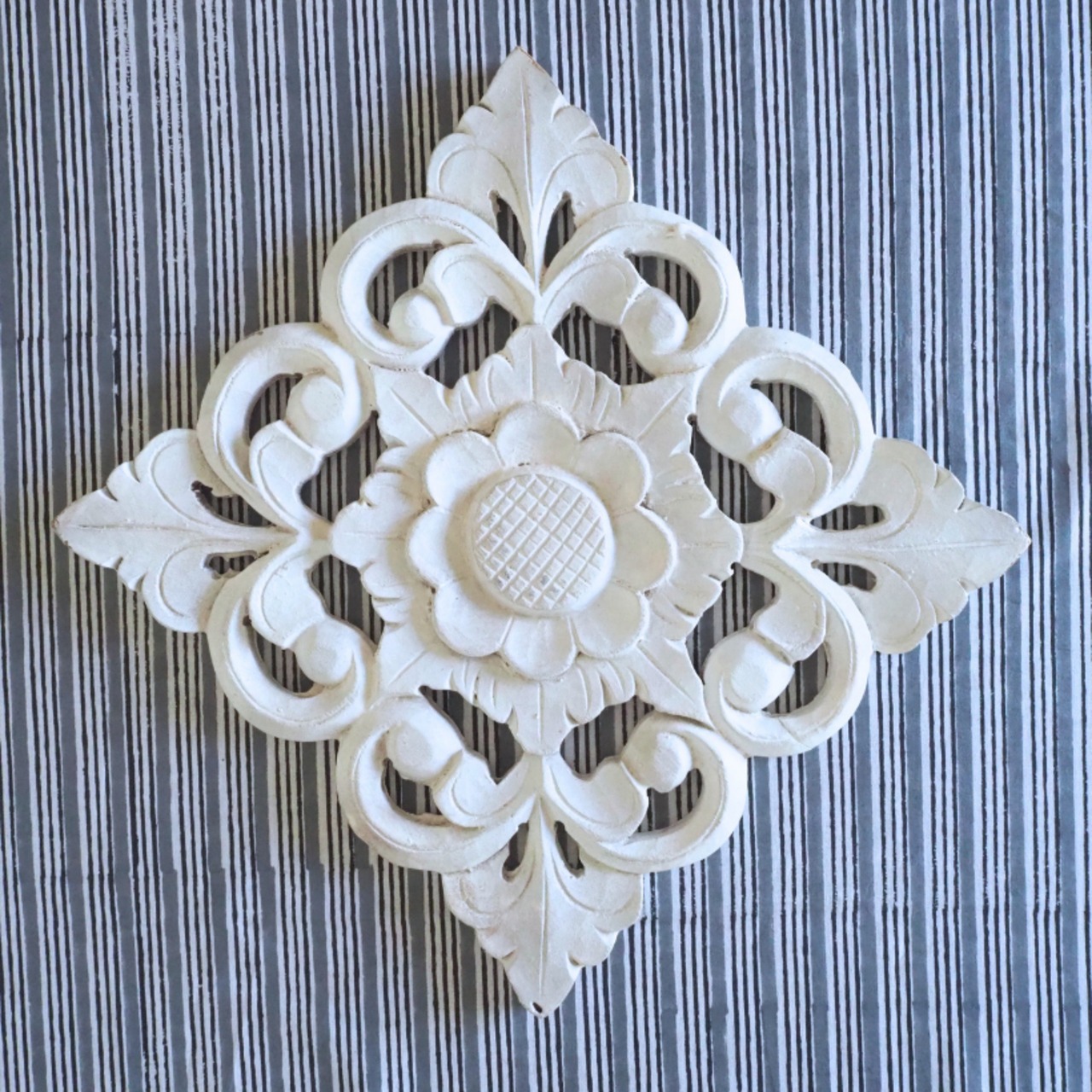 ブロックプリント生地【50cm単位】インド綿  ストライプ柄 グレー×白 #58710-GY1