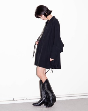 2000s MOSCHINO - lace-up pullover shirt