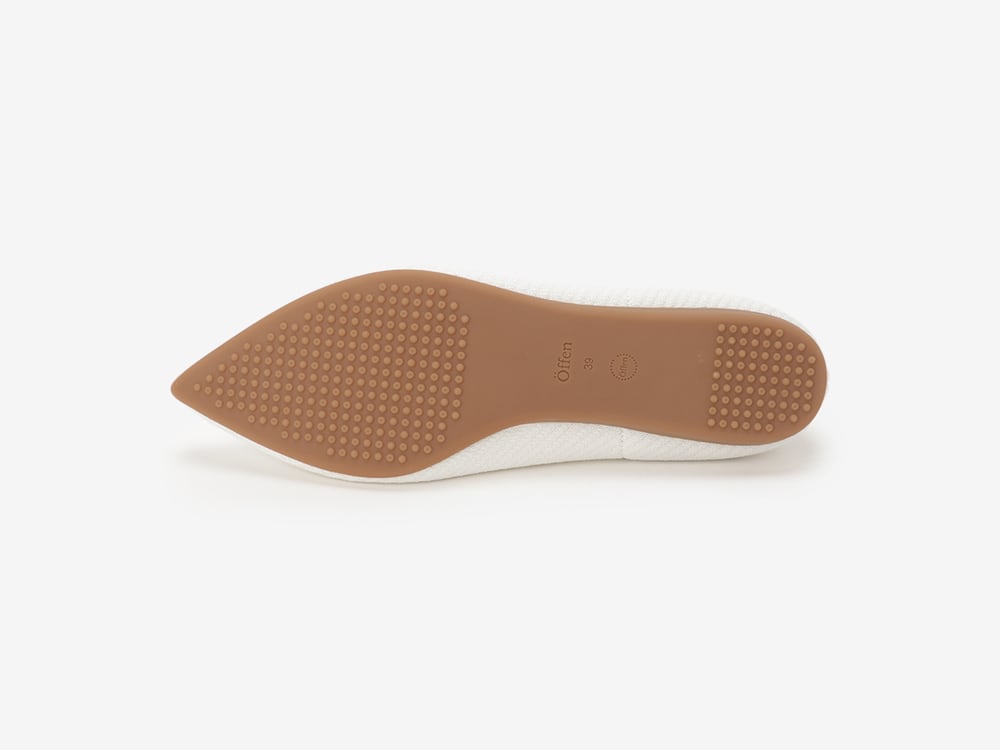 pointed-CROWNP MESH / WHITE | Offen