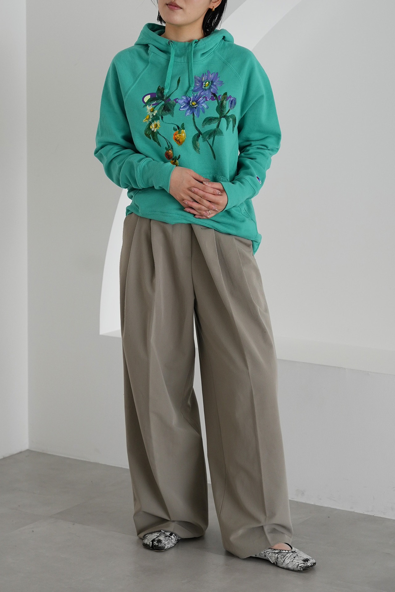 paint pullover mint green