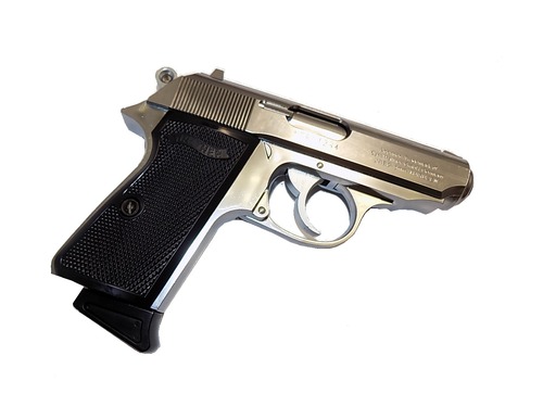 マルゼン ワルサー New PPK/S ステンレス モデル ガスブローバック