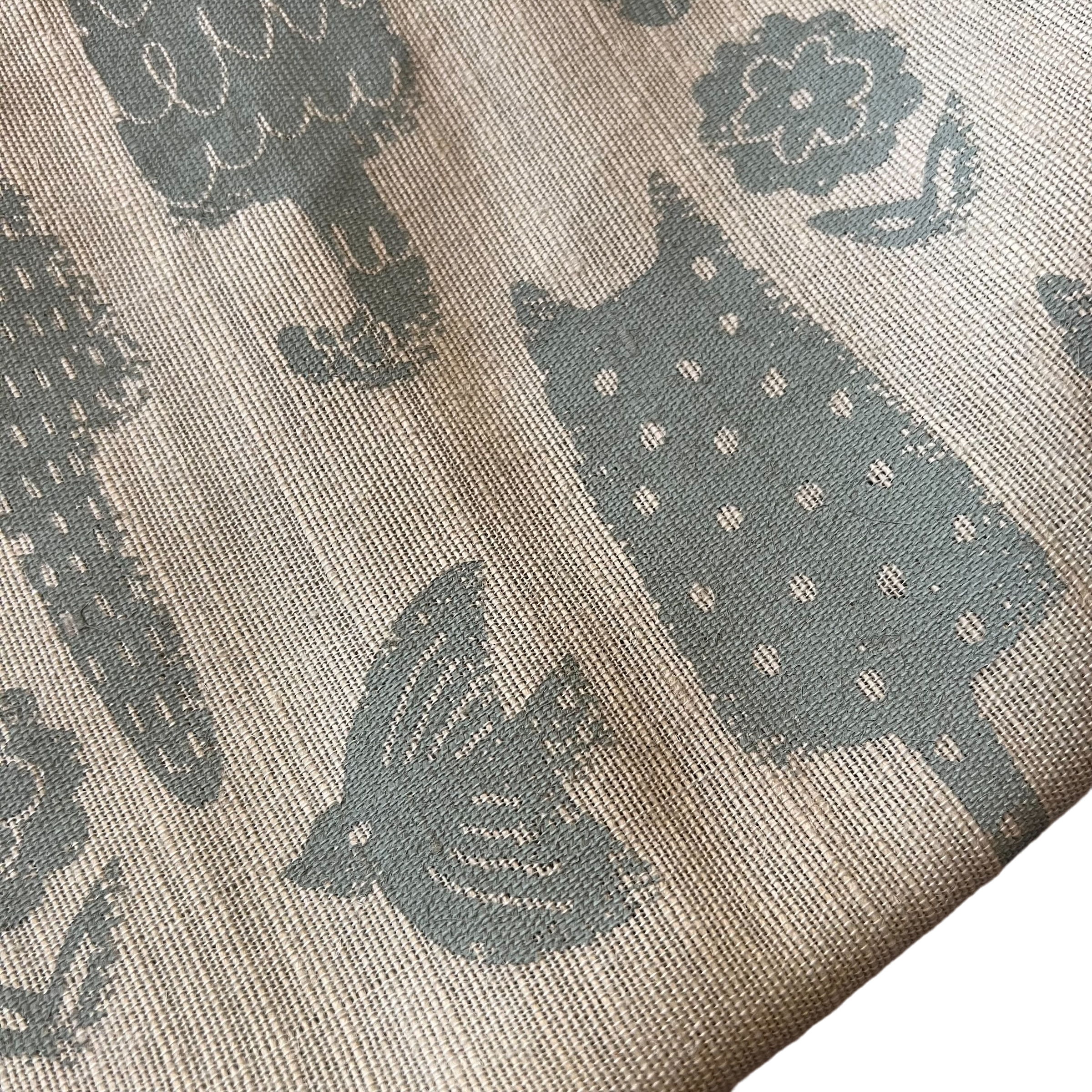 高級感漂うイージーキャットクッションカバー