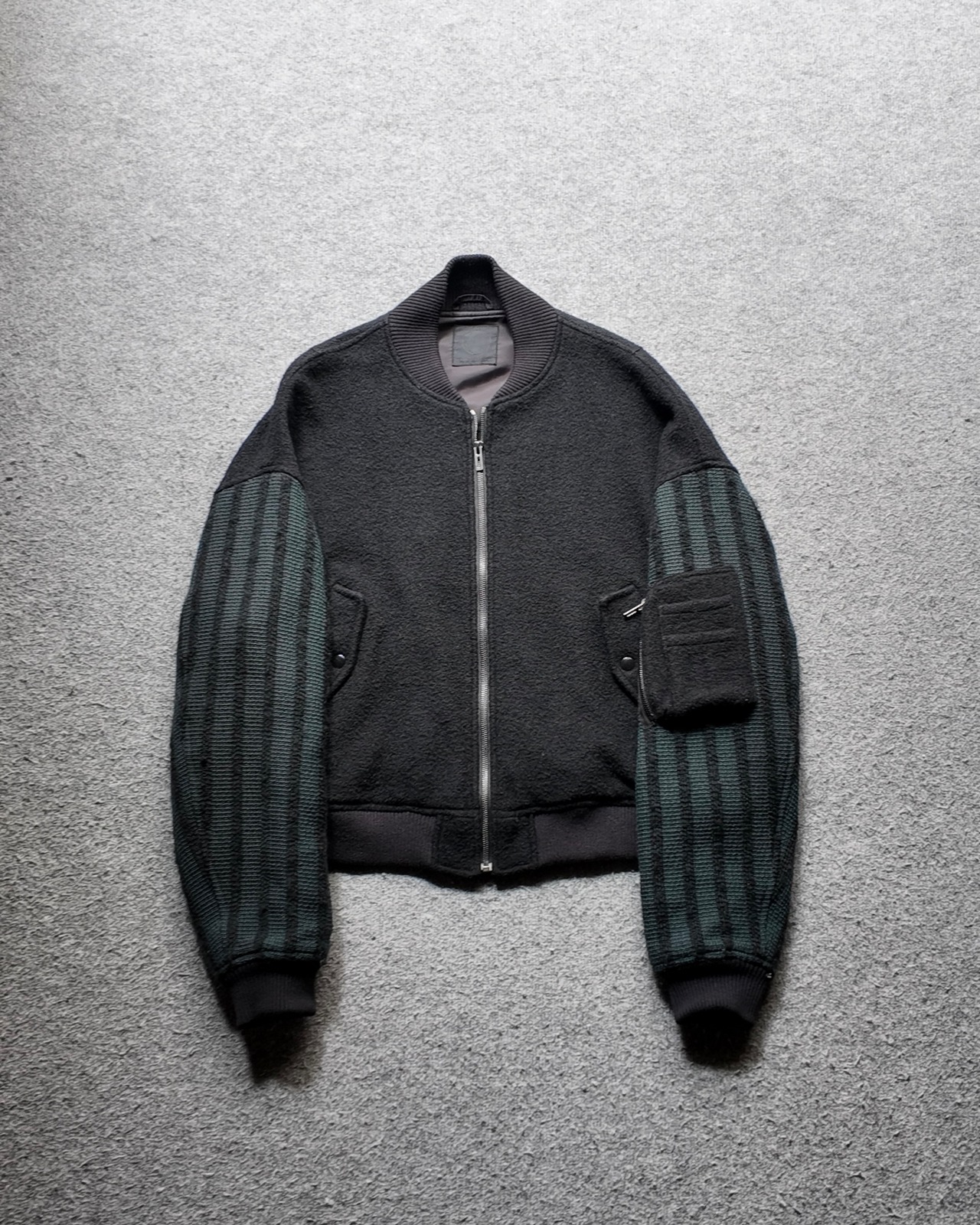 【DOMENICO SAVIO】wool sleeve switching bomber blouson
