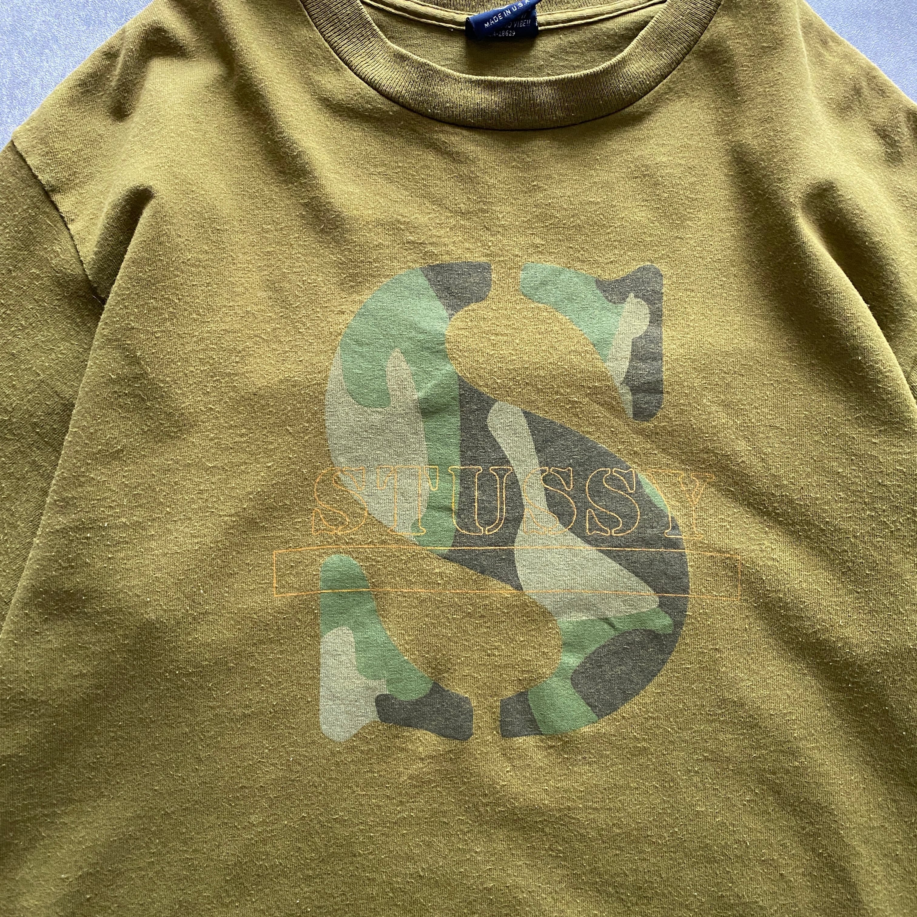【USA製】90’s オールドステューシー　Sロゴ　迷彩プリント　カーキグリーン　Tシャツ
